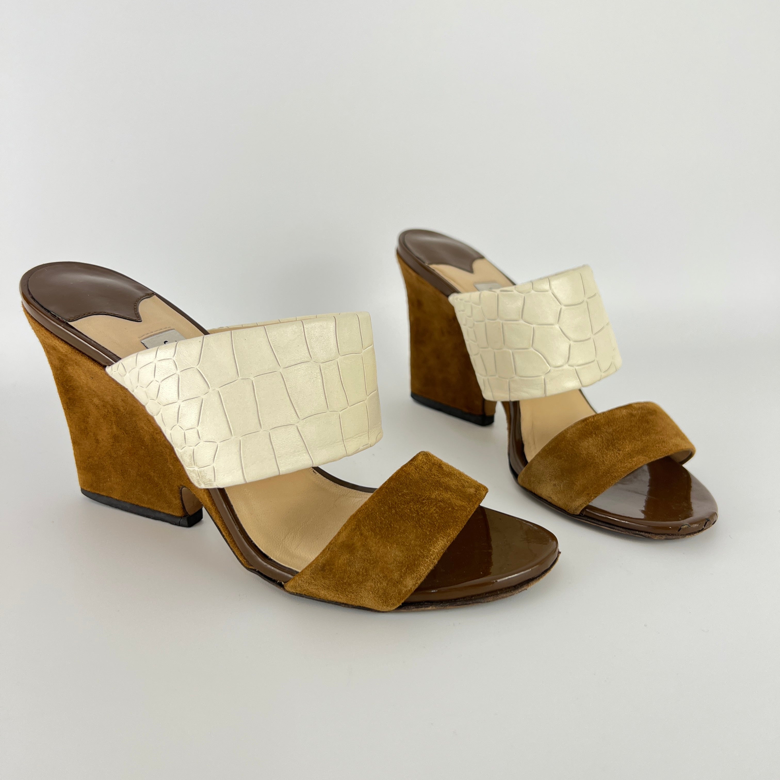 Jimmy Choo | White Croc Embossed Brown Suede Leather Wedge Sandal Heels (36)