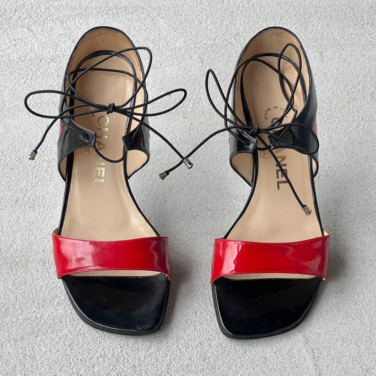 Chanel | Vintage 2000s Red Black Patent Leather Lace Up Sandal Heels (36)