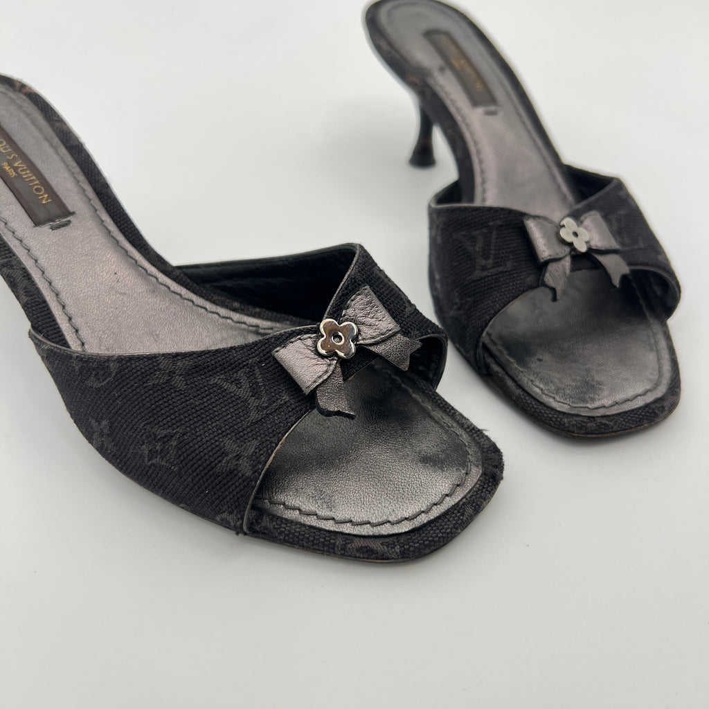 Louis Vuitton | Vintage Monogram Black Denim Bow Leather Mules (34)