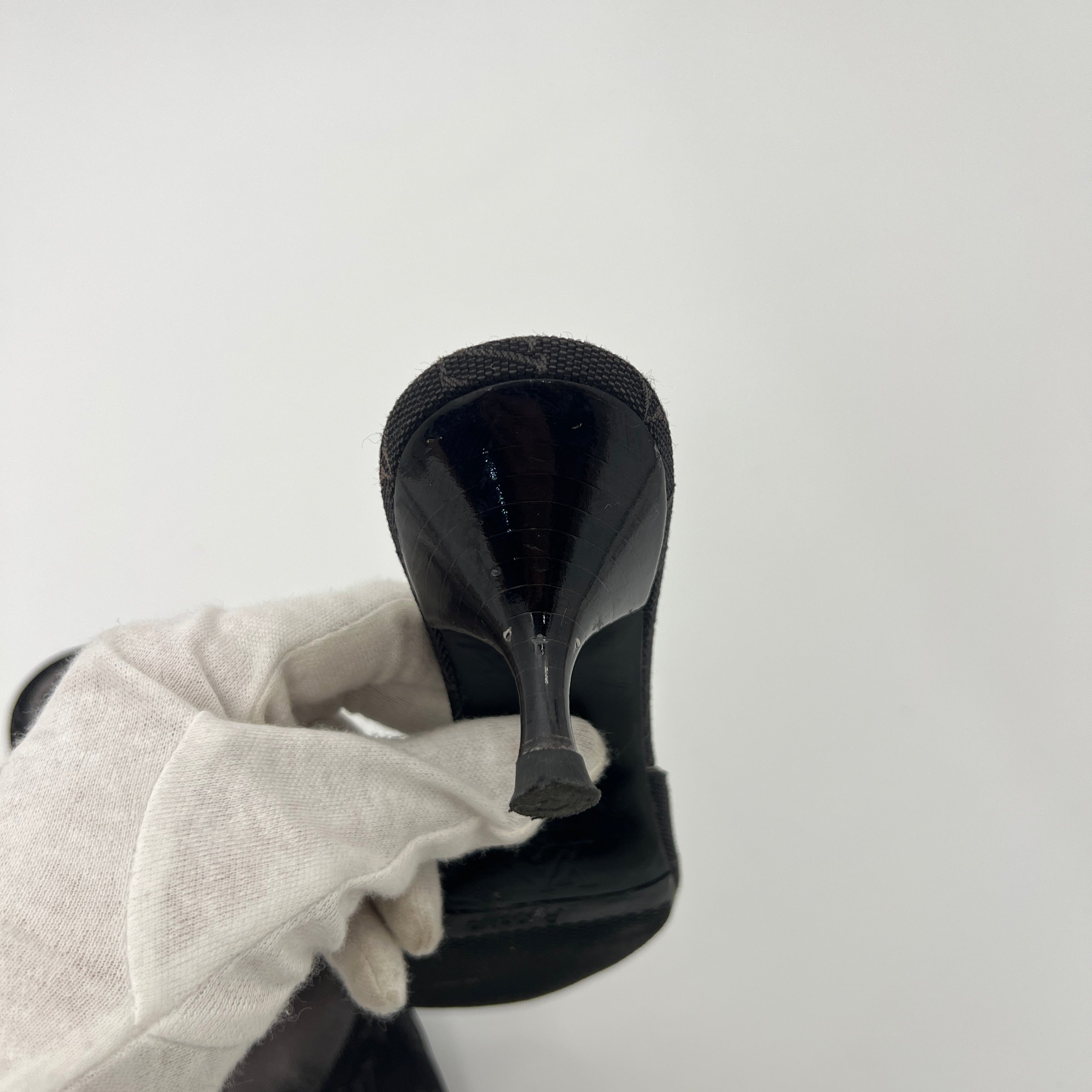 Louis Vuitton | Vintage Monogram Black Denim Bow Leather Mules (34)