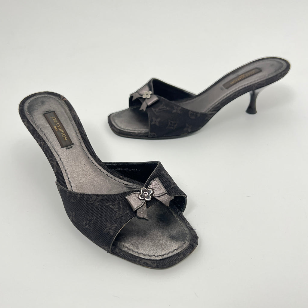 Louis Vuitton | Vintage Monogram Black Denim Bow Leather Mules (34)
