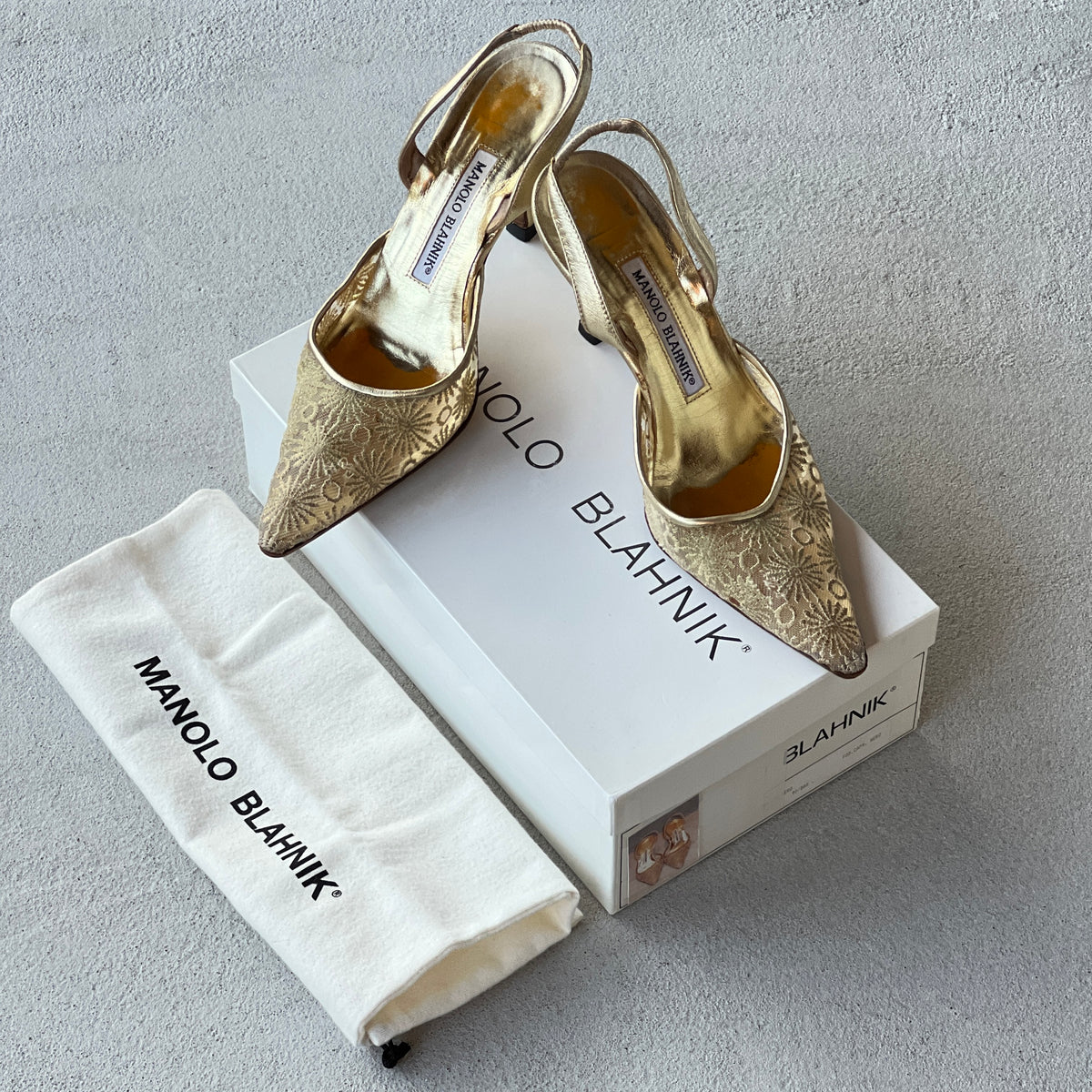 Manolo Blahnik | Vintage Gold Mesh Carolyne Pointed Slingback Heels (36)