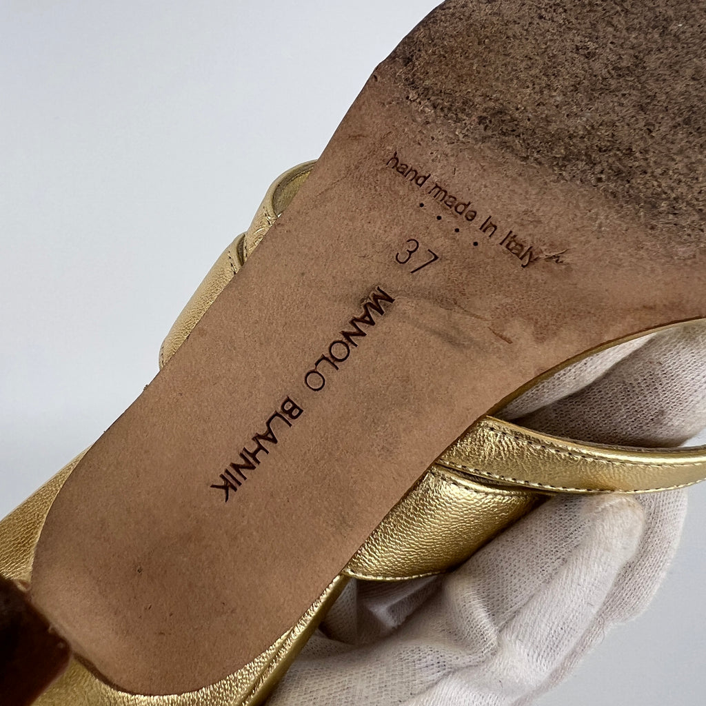 Manolo Blahnik | Susa 50 Metallic Gold Leather Thong Strappy Sandal (37)