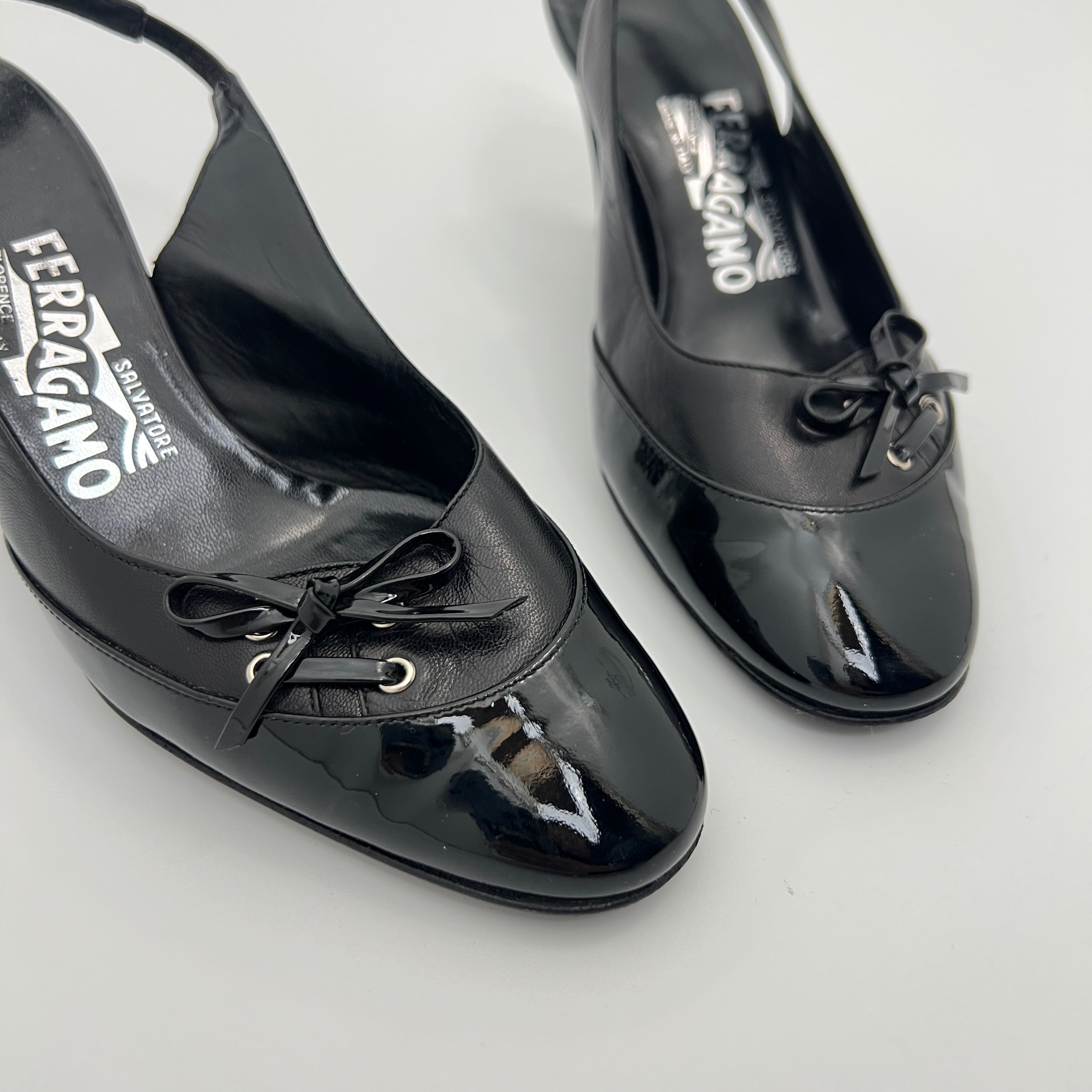 Ferragamo | Black Patent Leather Ribbon Slingback Round Toe Heels (35.5)