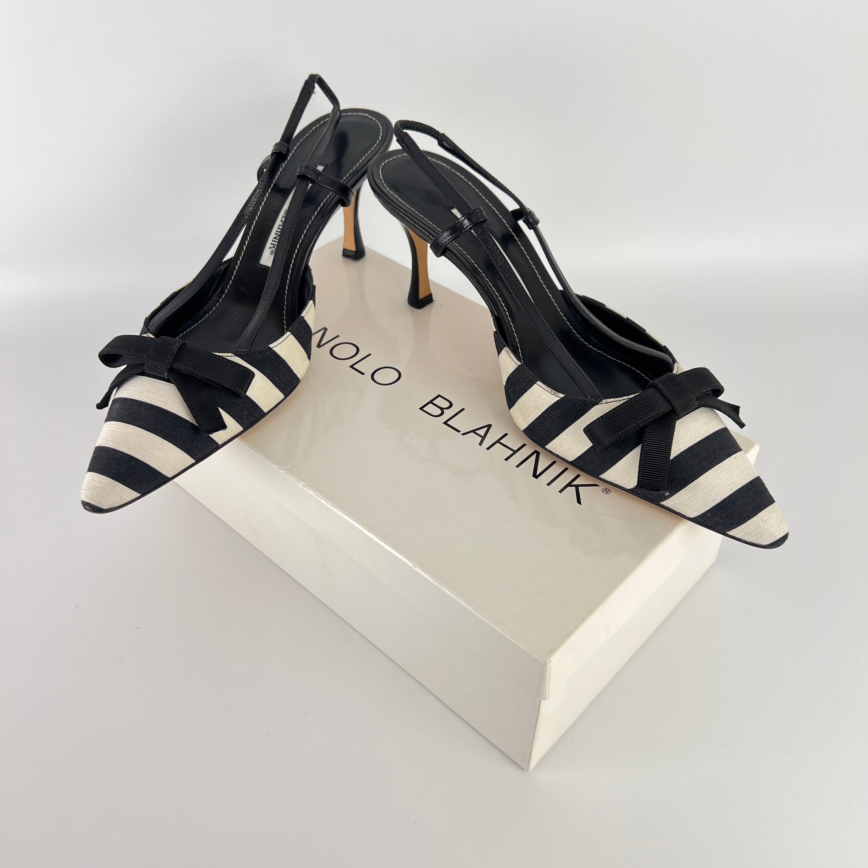 Manolo Blahnik | Galop Black White Stripe Bow Canvas Leather Slingback Heels (39.5)