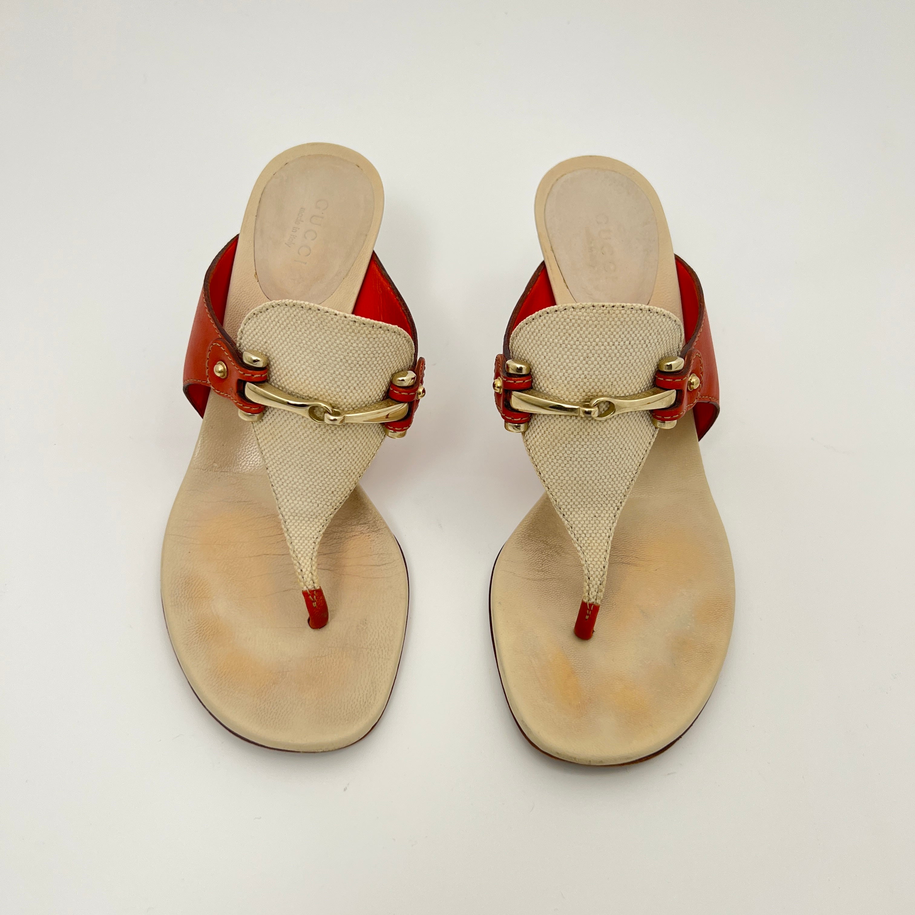 Gucci | Cream Red Leather Gold Hardware Thong Sandal Heels (36.5)