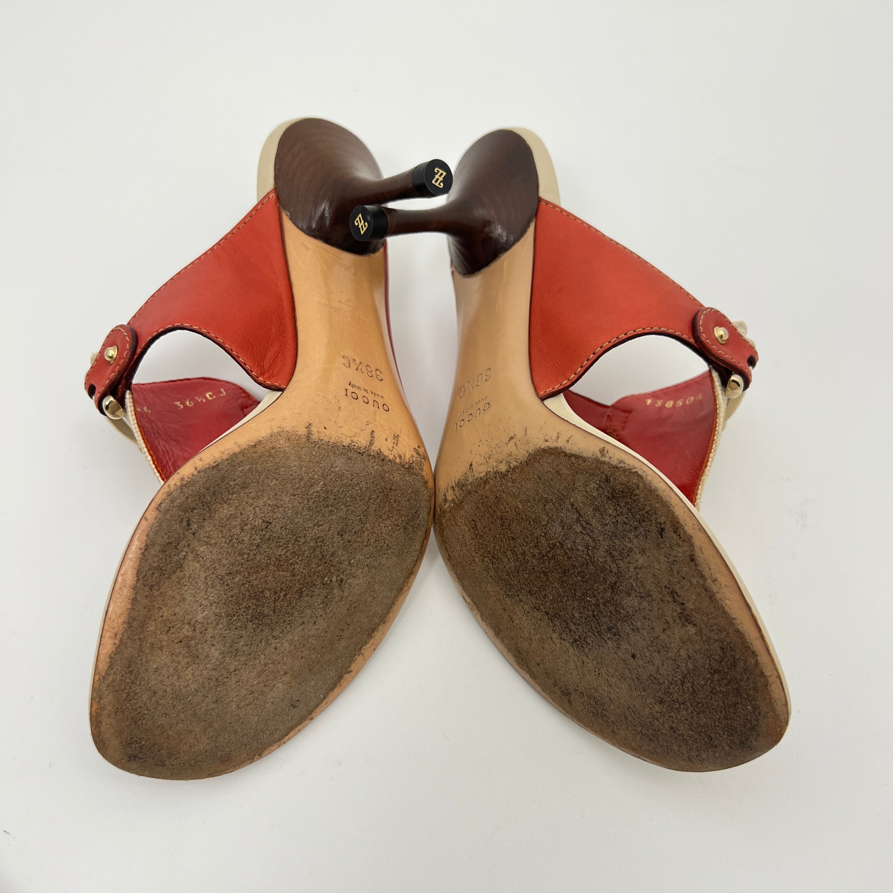 Gucci | Cream Red Leather Gold Hardware Thong Sandal Heels (36.5)