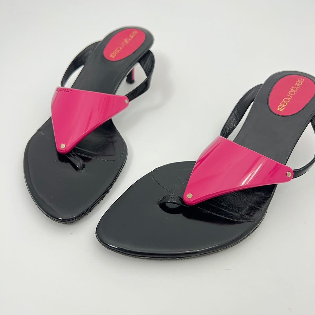 Sergio Rossi | Black Leather Pink Triangle Thong Flip Flop Kitten Heels (35.5)