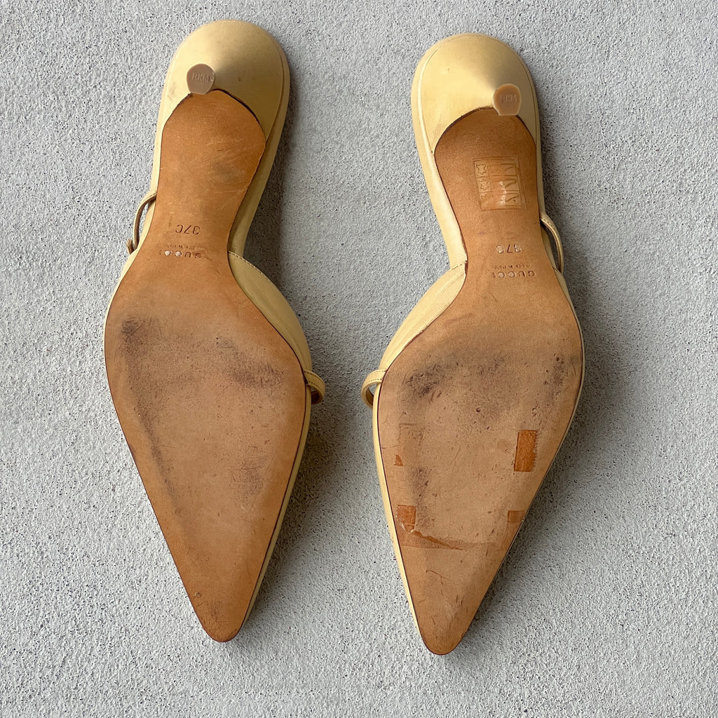 Gucci | Cruise 2001 Tom Ford Era Tan Leather Pointed Toe Slide Mules (37)