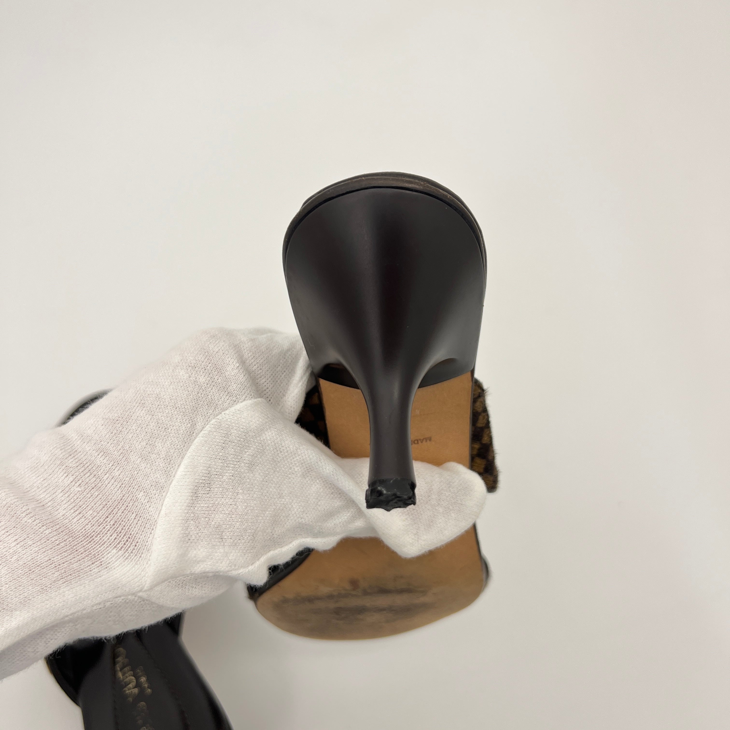 Louis Vuitton | Damier Calf Hair Knot Strap Mid Heel Sandal Mules (34.5)