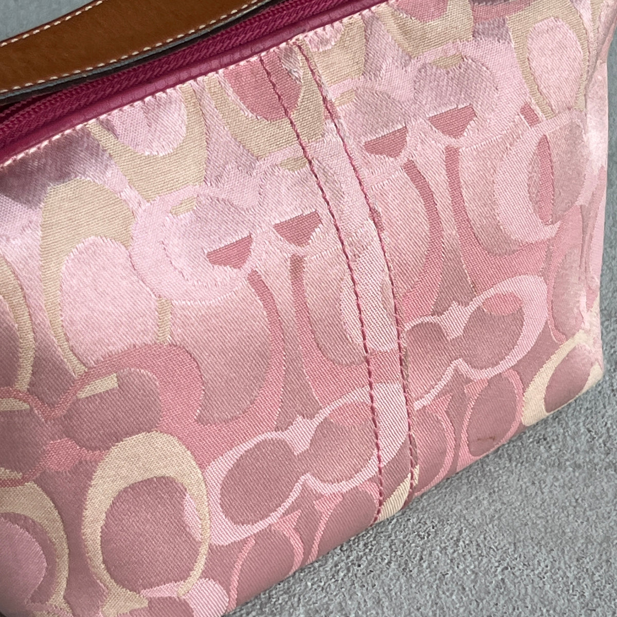 Coach | Rare Y2K Vintage Bubblegum Pink CC Monogram Canvas Tan Pink Leather Handle Signature Bag