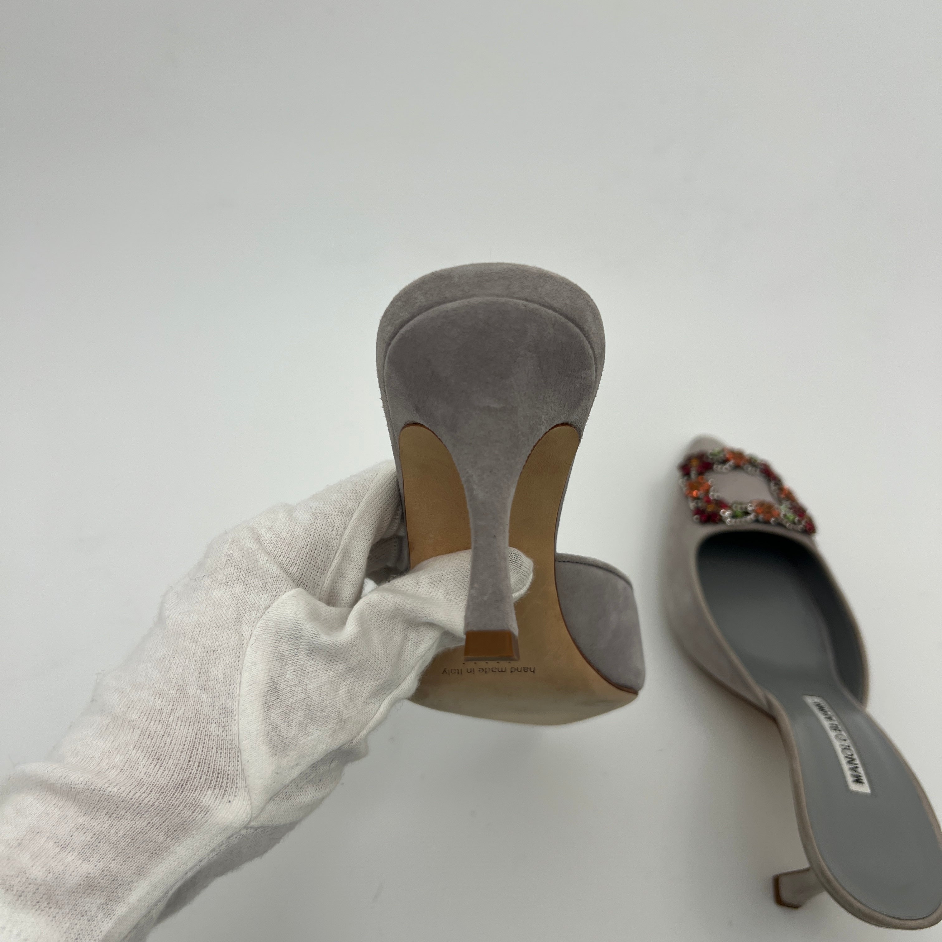 Manolo Blahnik | Maysale 70 Flower Crystal Buckle Gray Suede Leather Mules (37)