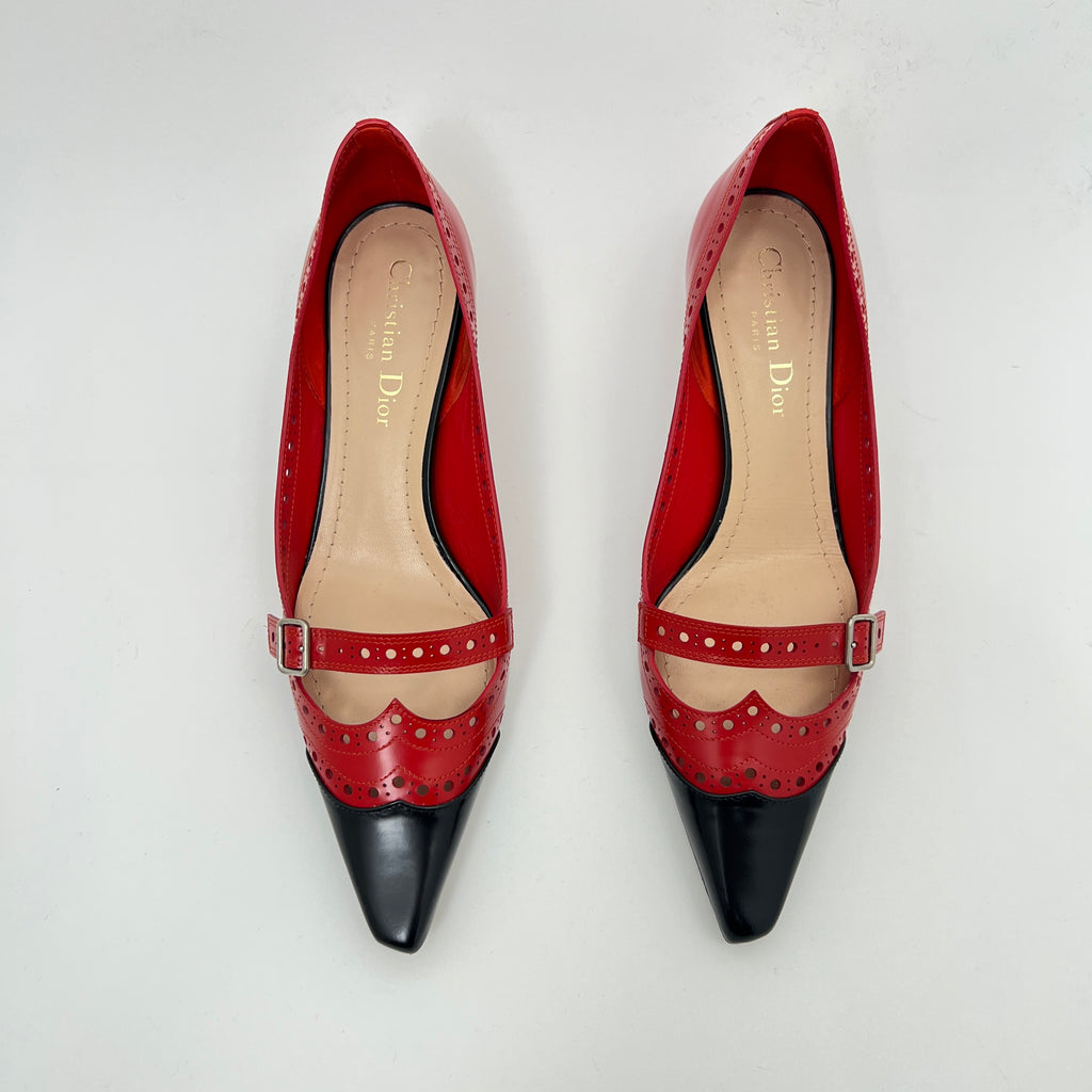 Dior | Spectadior Red Black Calfskin Kitten Heel Pump Pointed Brogue (37.5)
