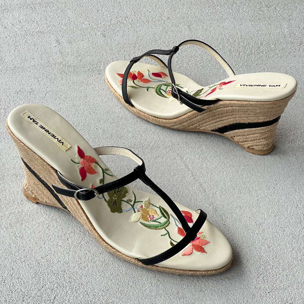 Vivienne Tam | Vintage Floral Embroidery Black Leather Burlap Wedge Heels (38)