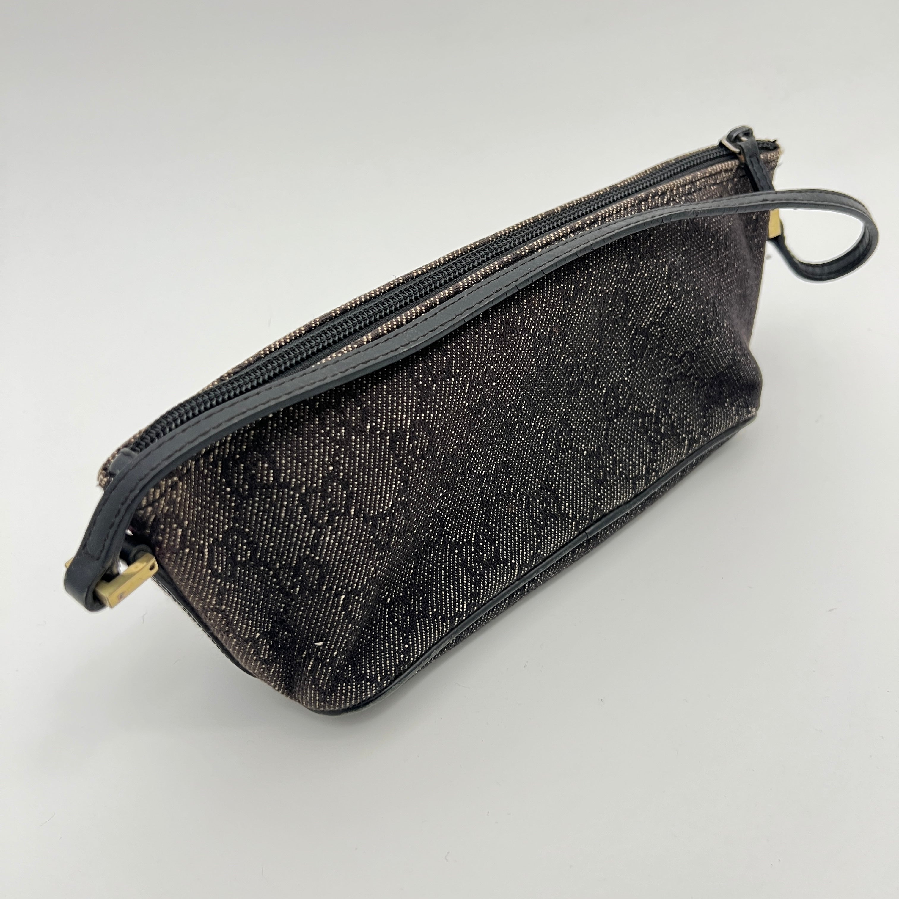Gucci | Tom Ford Era Boat Pochette GG Monogram Canvas Gray Denim Leather Bag