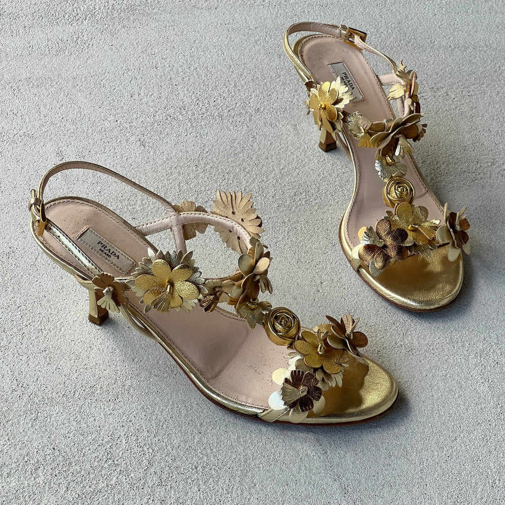 Prada | 2007 Silk Garden Archival Gold Metallic Leather Flower Applique Sandal Heels (35.5)