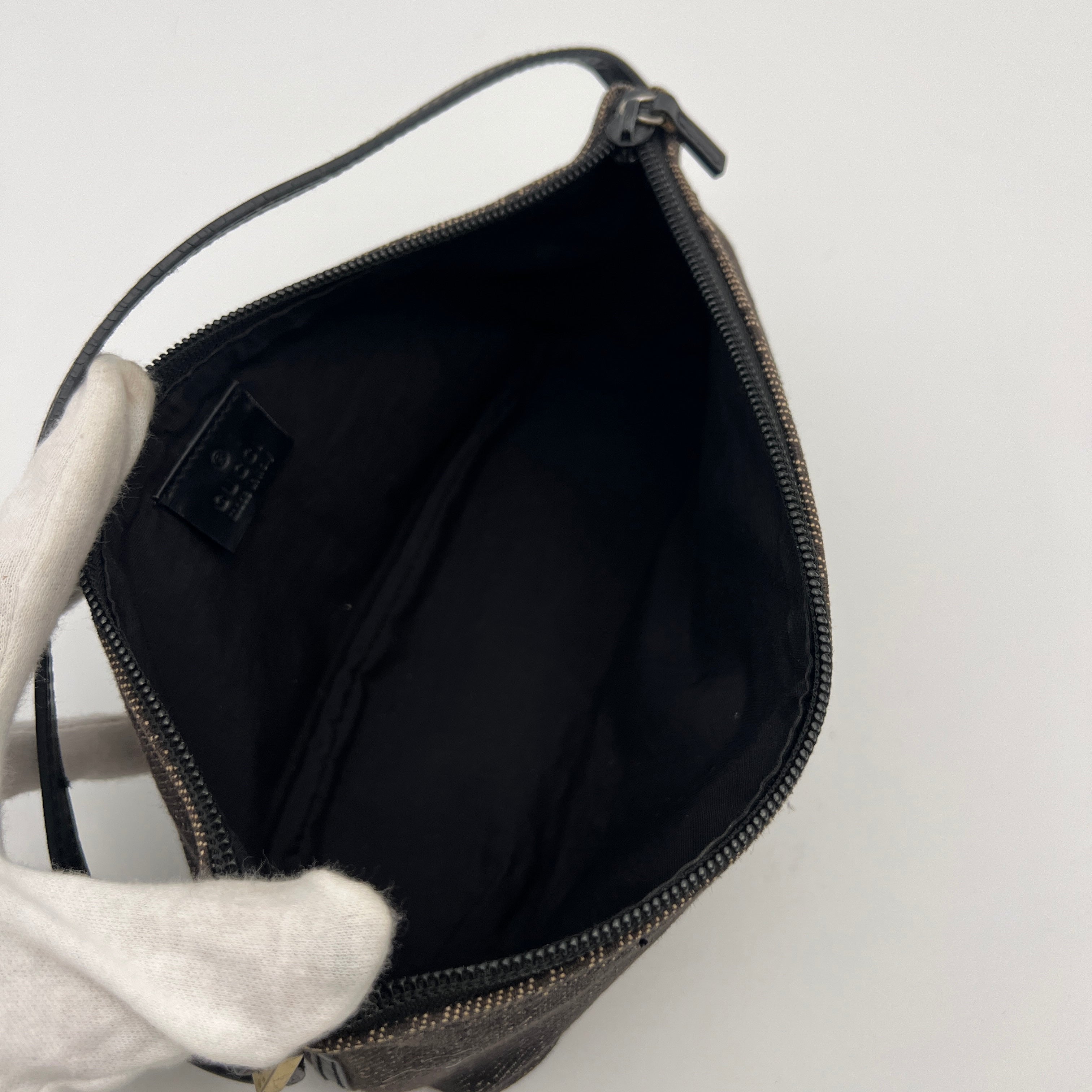 Gucci | Tom Ford Era Boat Pochette GG Monogram Canvas Gray Denim Leather Bag