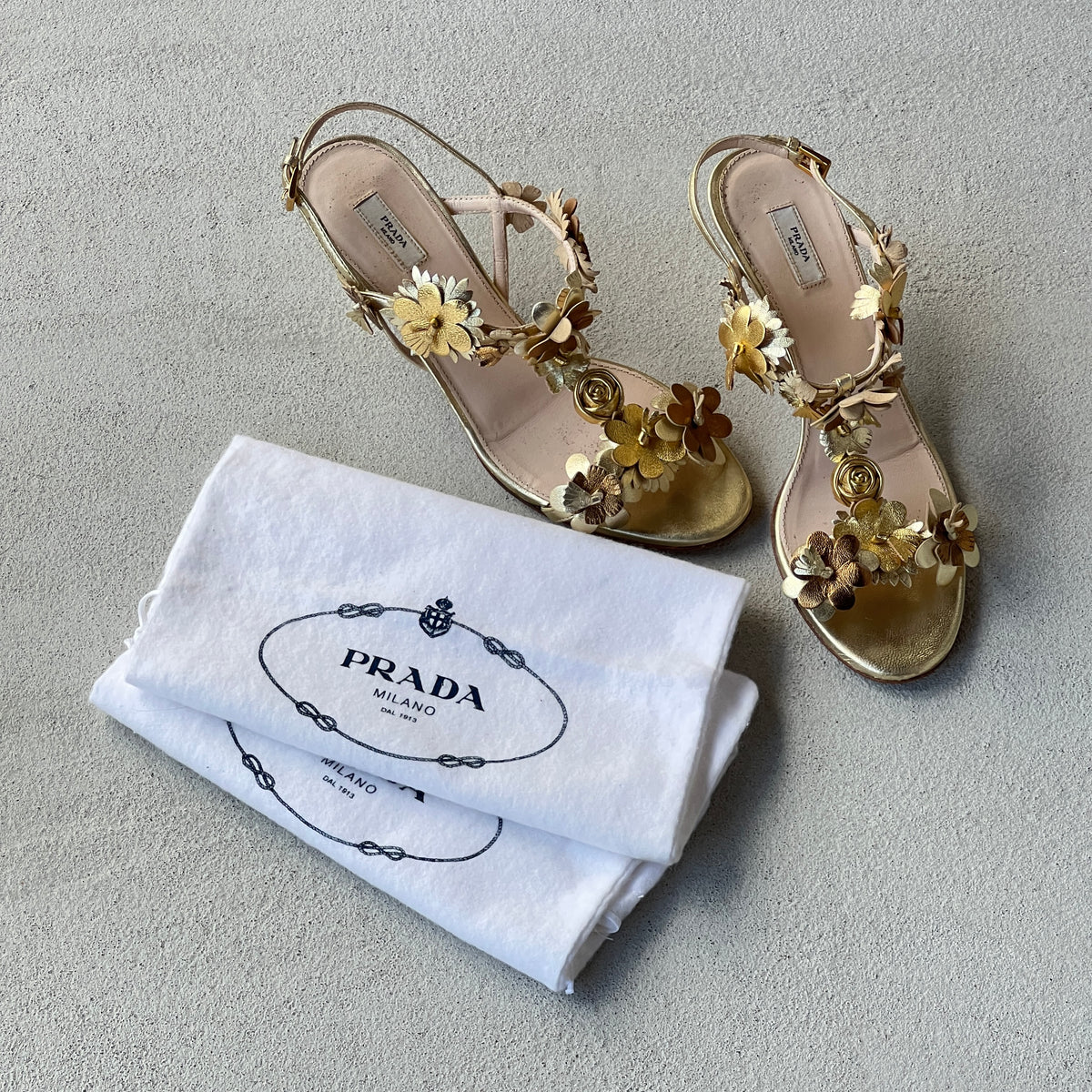 Prada | 2007 Silk Garden Archival Gold Metallic Leather Flower Applique Sandal Heels (35.5)