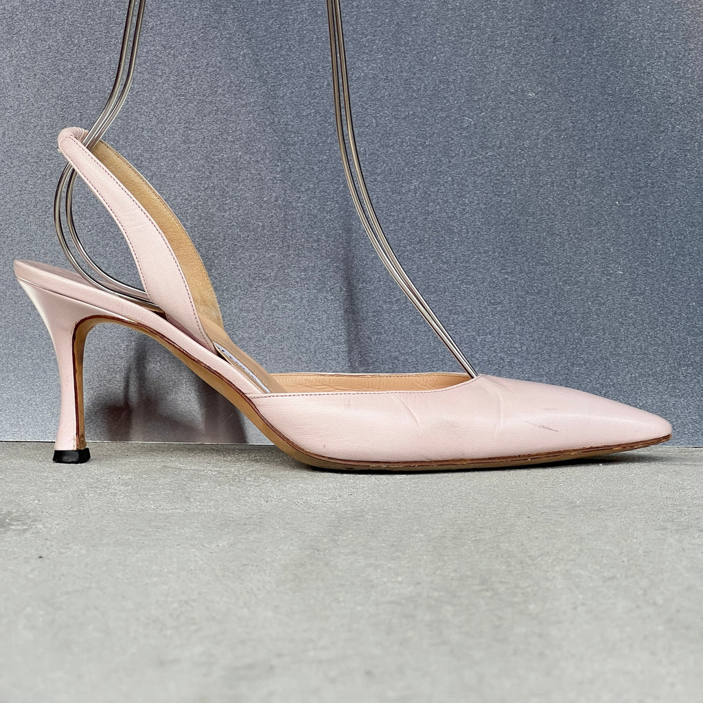 Manolo Blahnik | Carolyne Baby Pink Leather Pointed Toe Slingback Heels (37.5)