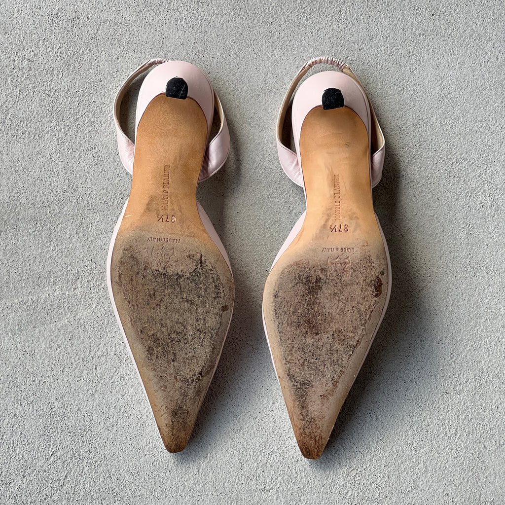 Manolo Blahnik | Carolyne Baby Pink Leather Pointed Toe Slingback Heels (37.5)