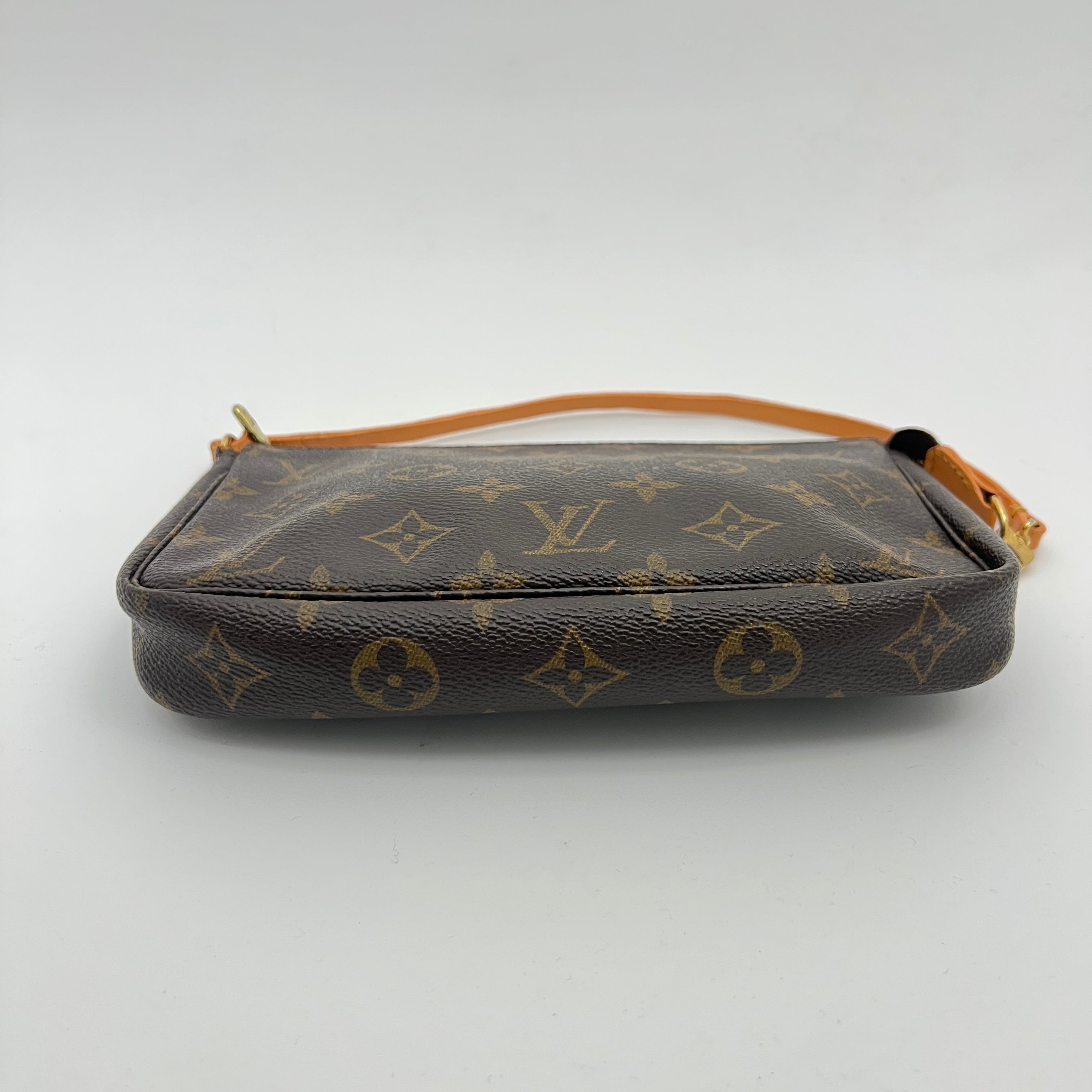 Louis Vuitton | Vintage Pochette LV Monogram Leather Canvas Shoulder Bag Small