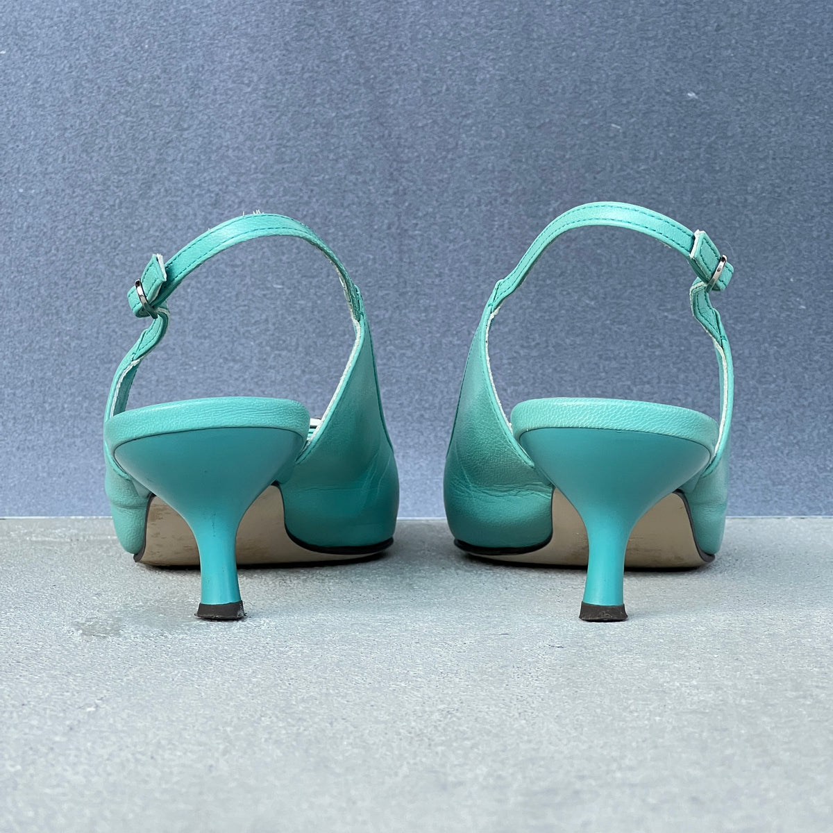 Jill Stuart | Turquoise Leather Rhinestone Embellished Heart Buckle Pointed Toe Heels (36)