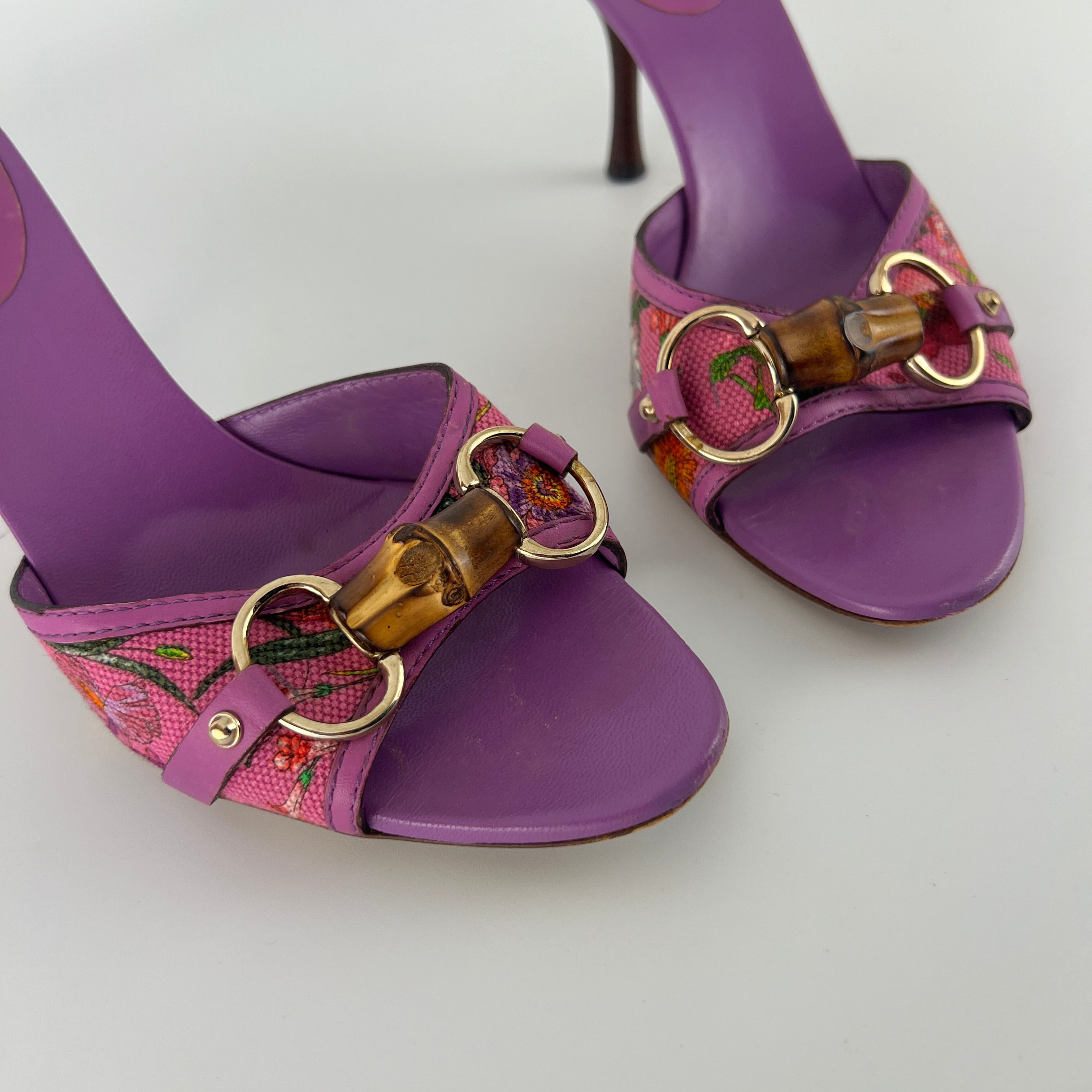Gucci | Tom Ford Era Bamboo Horsebit Purple Canvas Mules (36C)
