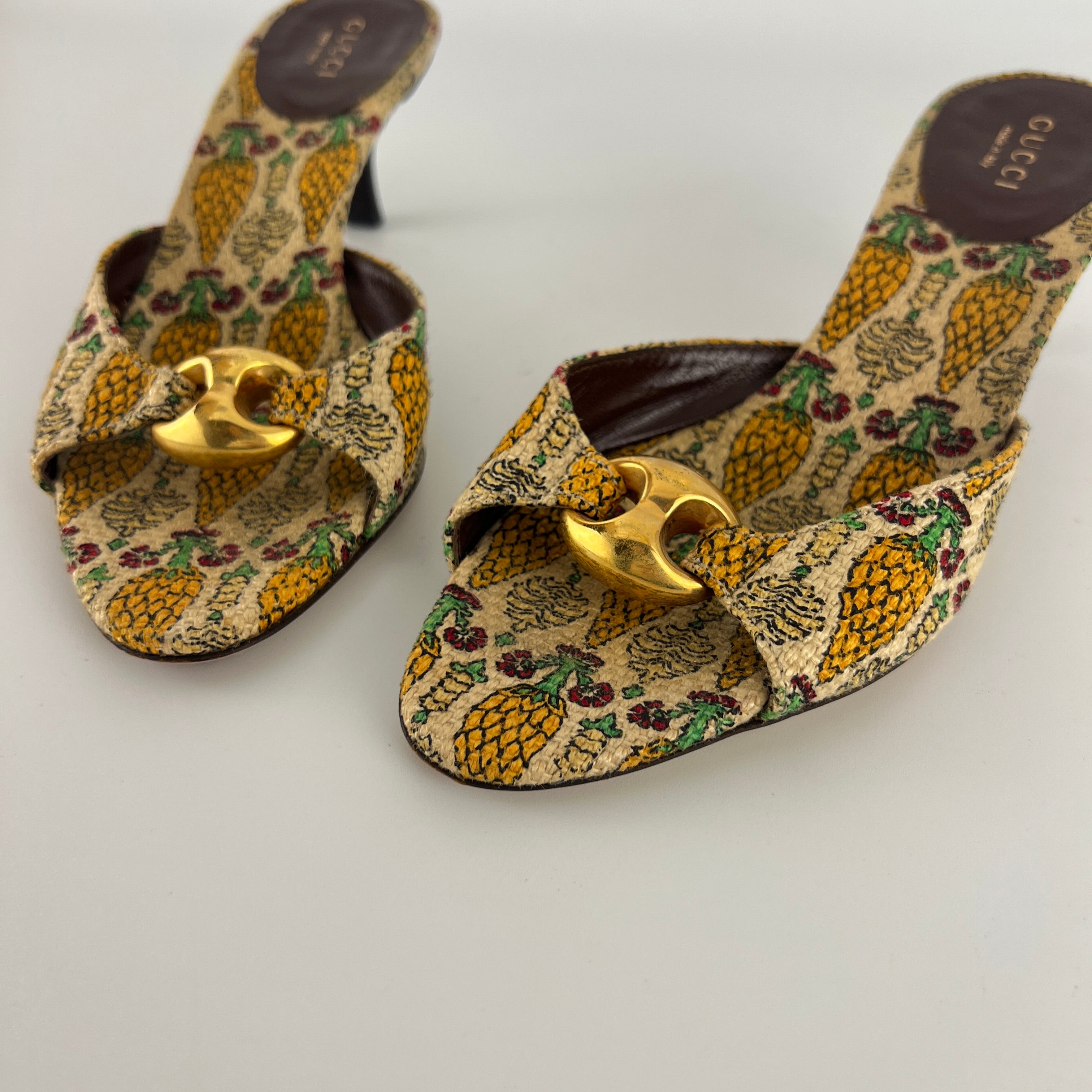 Gucci | Y2K Pigna Pineapple Tropical Gold Hardware Mid Heel Mules (34.5)