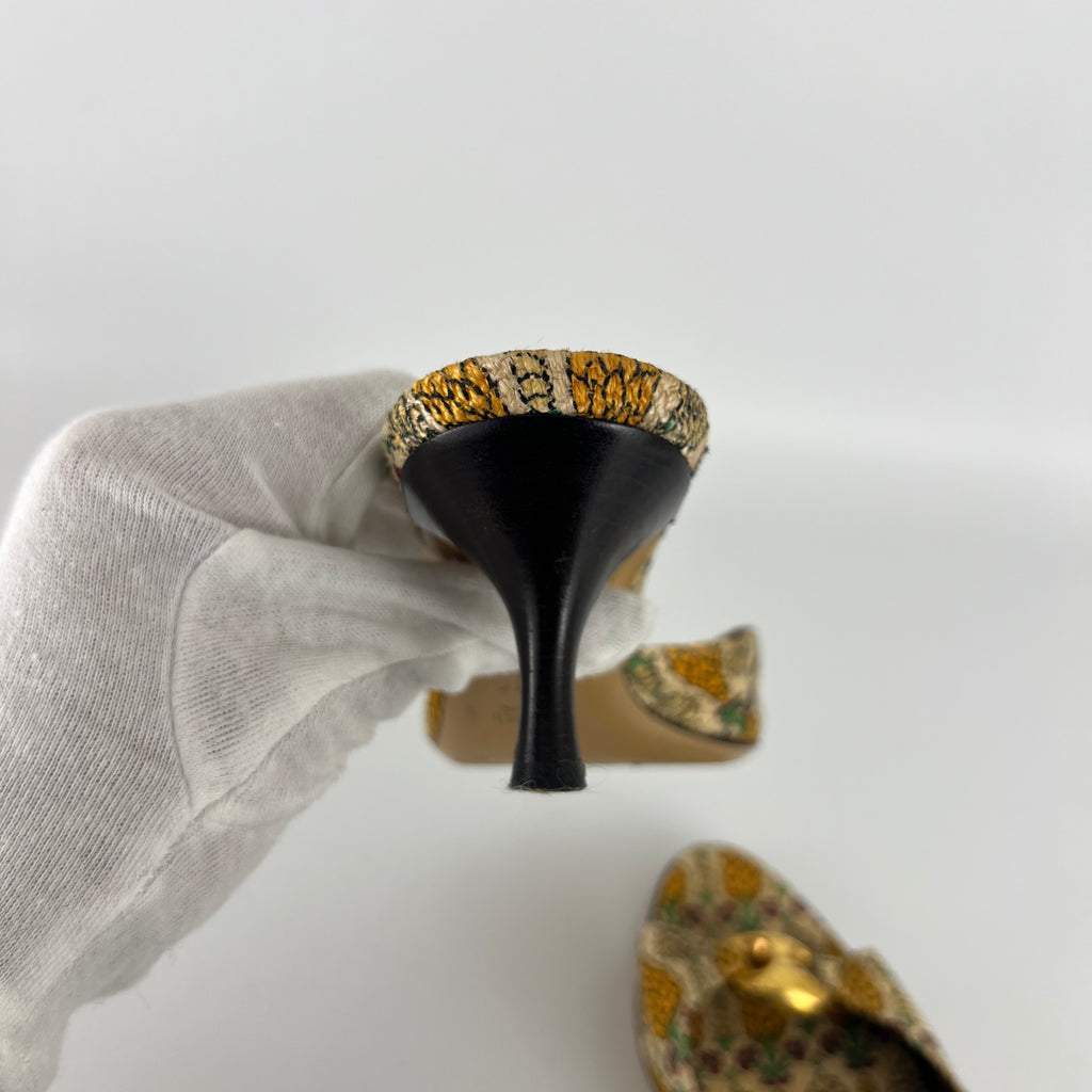 Gucci | Y2K Pigna Pineapple Tropical Gold Hardware Mid Heel Mules (34.5)