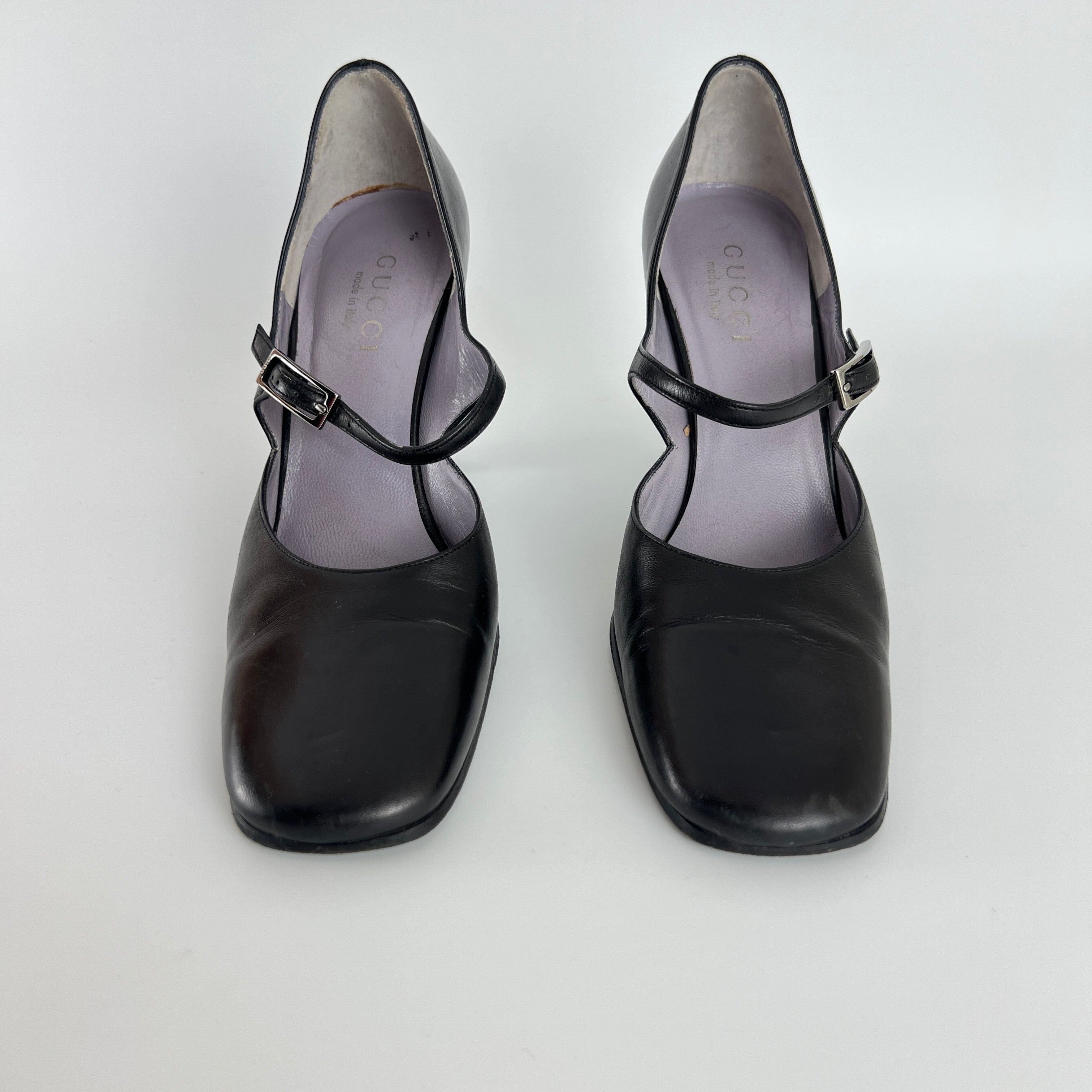 Gucci | Black Calf Leather Mary Jane Silver Buckle Heels (37C)