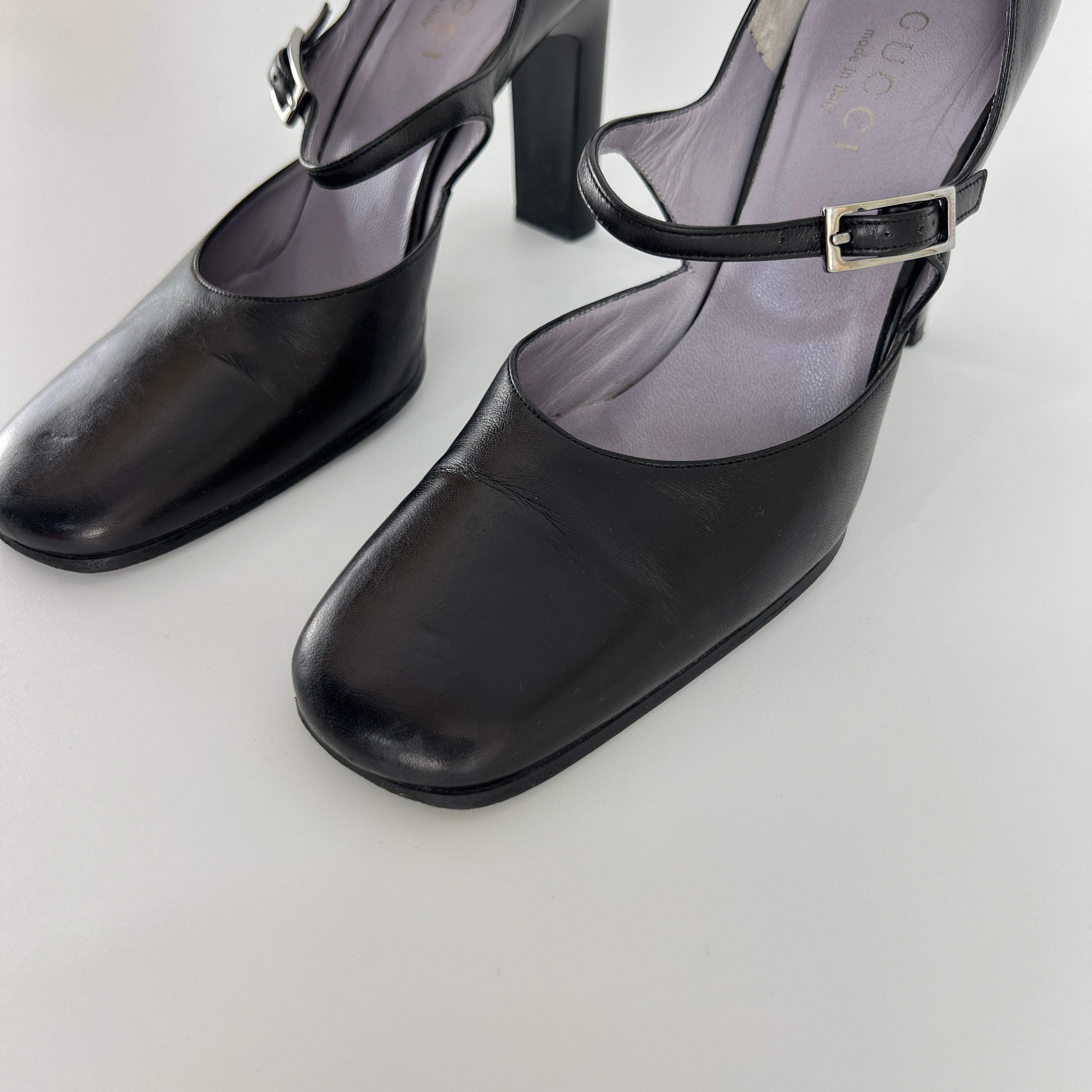 Gucci | Black Calf Leather Mary Jane Silver Buckle Heels (37C)