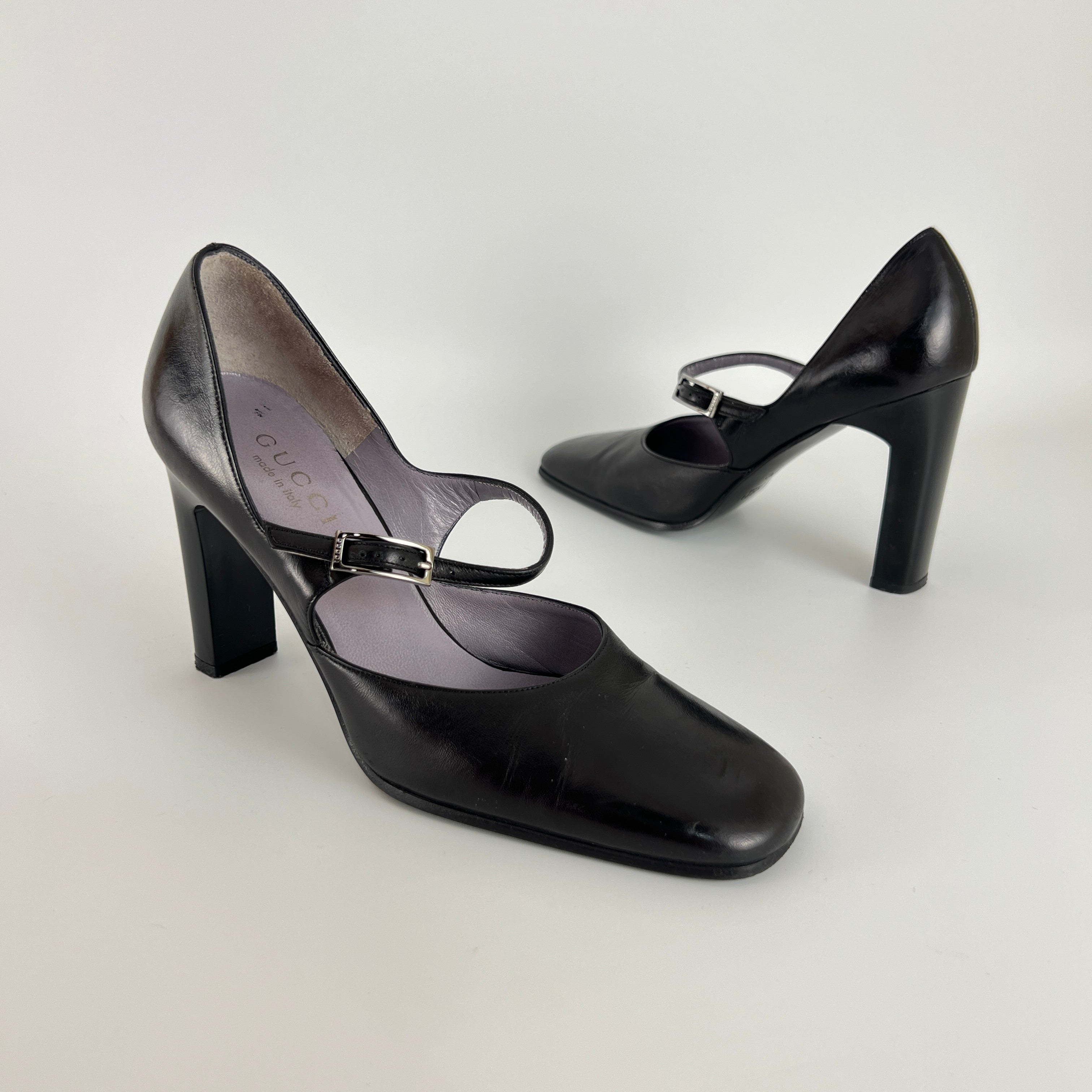 Gucci | Black Calf Leather Mary Jane Silver Buckle Heels (37C)