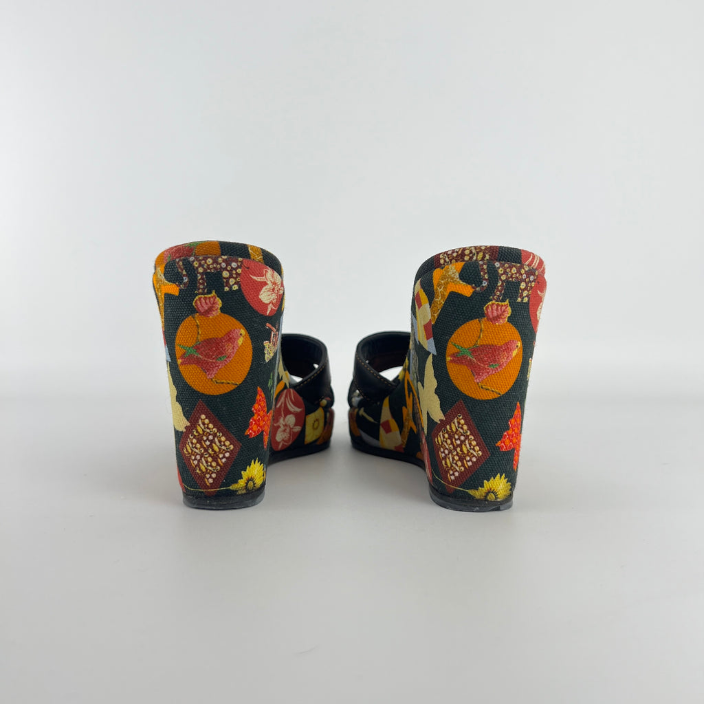 Ferragamo | Tropical Multicolor Print Canvas Black Leather Wedge Heels (36.5 / 22.5)