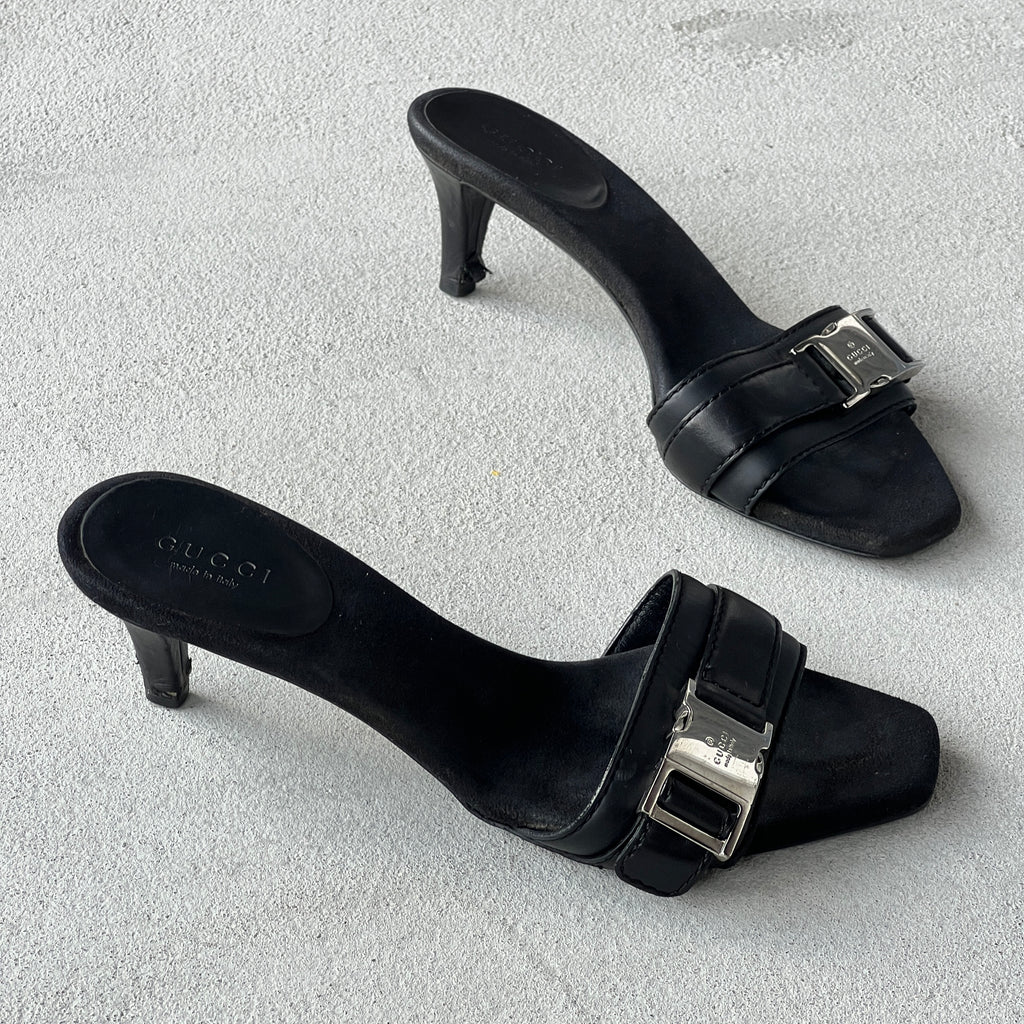 Gucci | Vintage Black Leather Silver Logo Buckle Slide Mules (35.5)