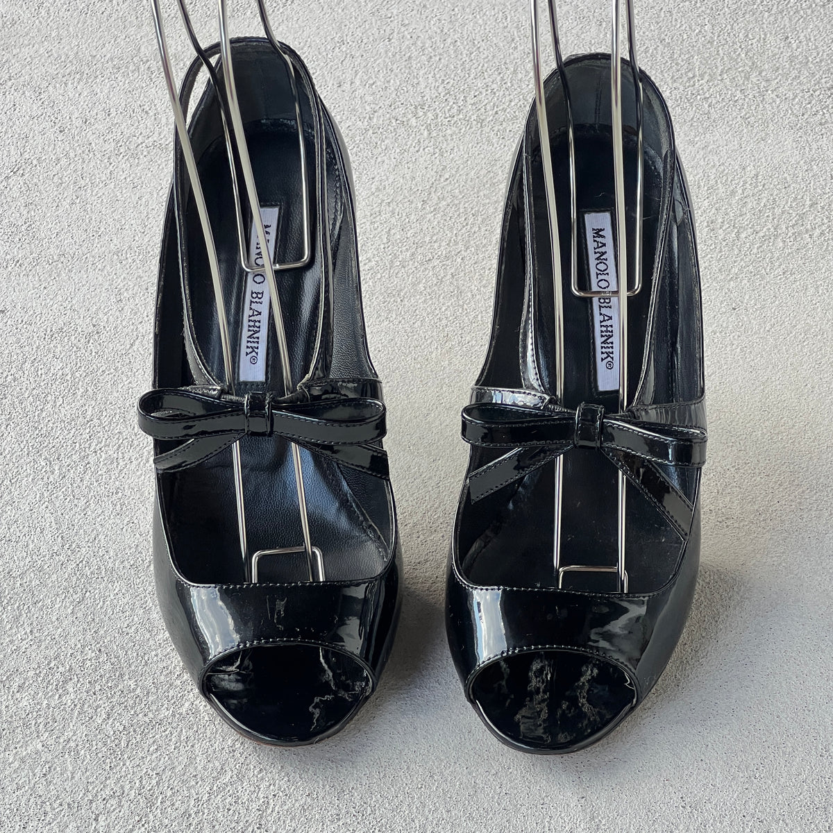Manolo Blahnik | Black Patent Leather Bow Sandal Heels (38)