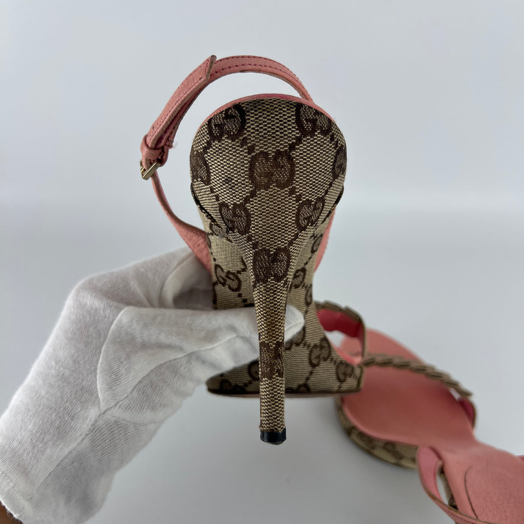 Gucci | Vintage Y2K Pink Leather Tan GG Monogram Pattern Slingback Heels (37.5)