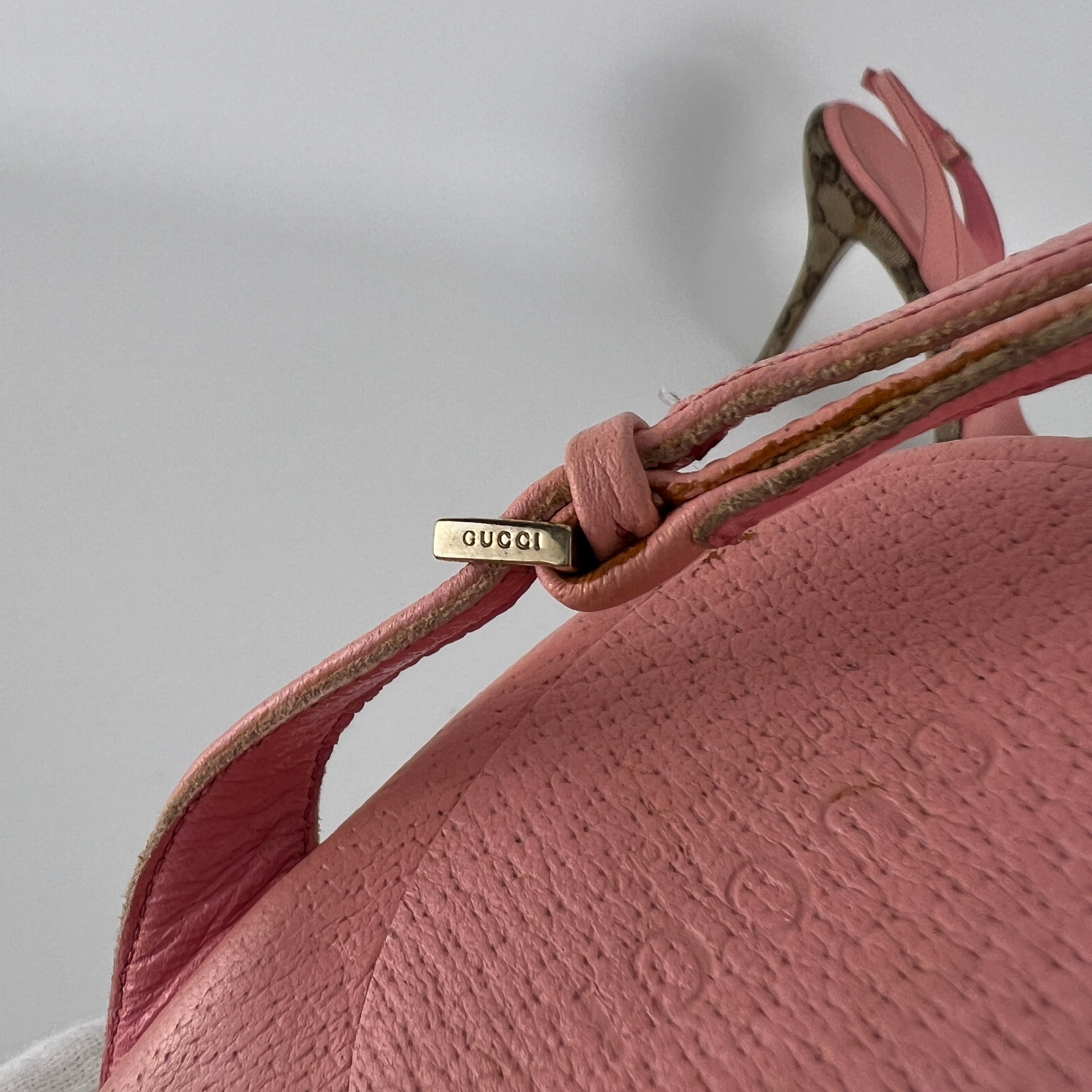 Gucci | Vintage Y2K Pink Leather Tan GG Monogram Pattern Slingback Heels (37.5)
