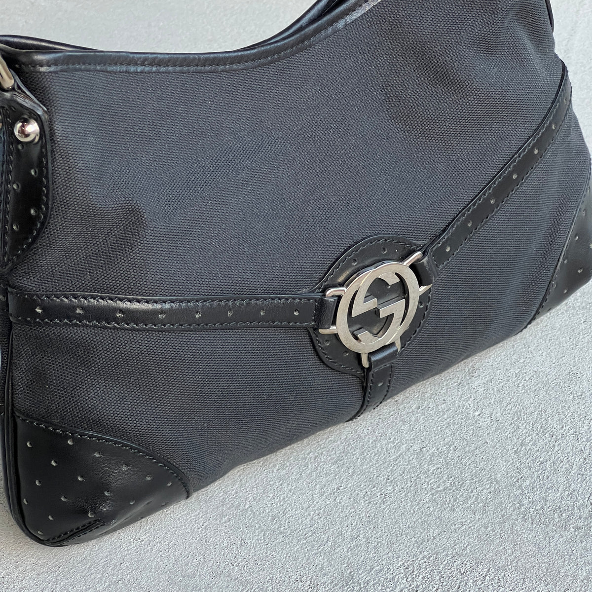 Gucci | Rare Tom Ford Era 2000s Interlocking GG Logo Reins Silver Hardware Shoulder Bag
