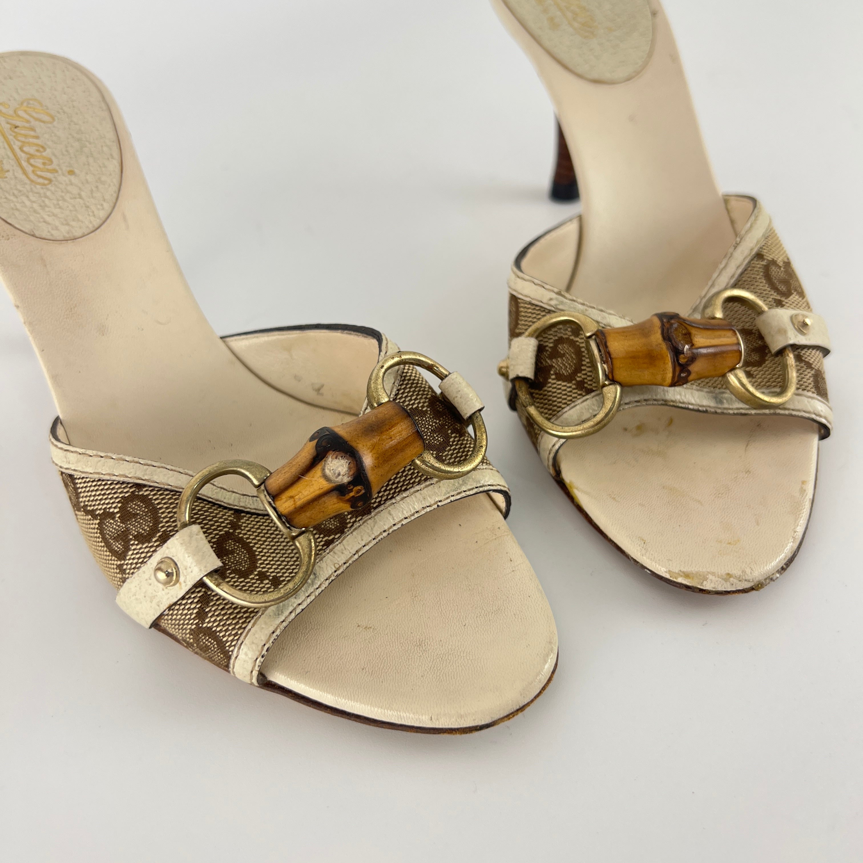 Gucci | Vintage Beige GG Monogram Bamboo Horse Bit Slide Sandal Mules (35.5)