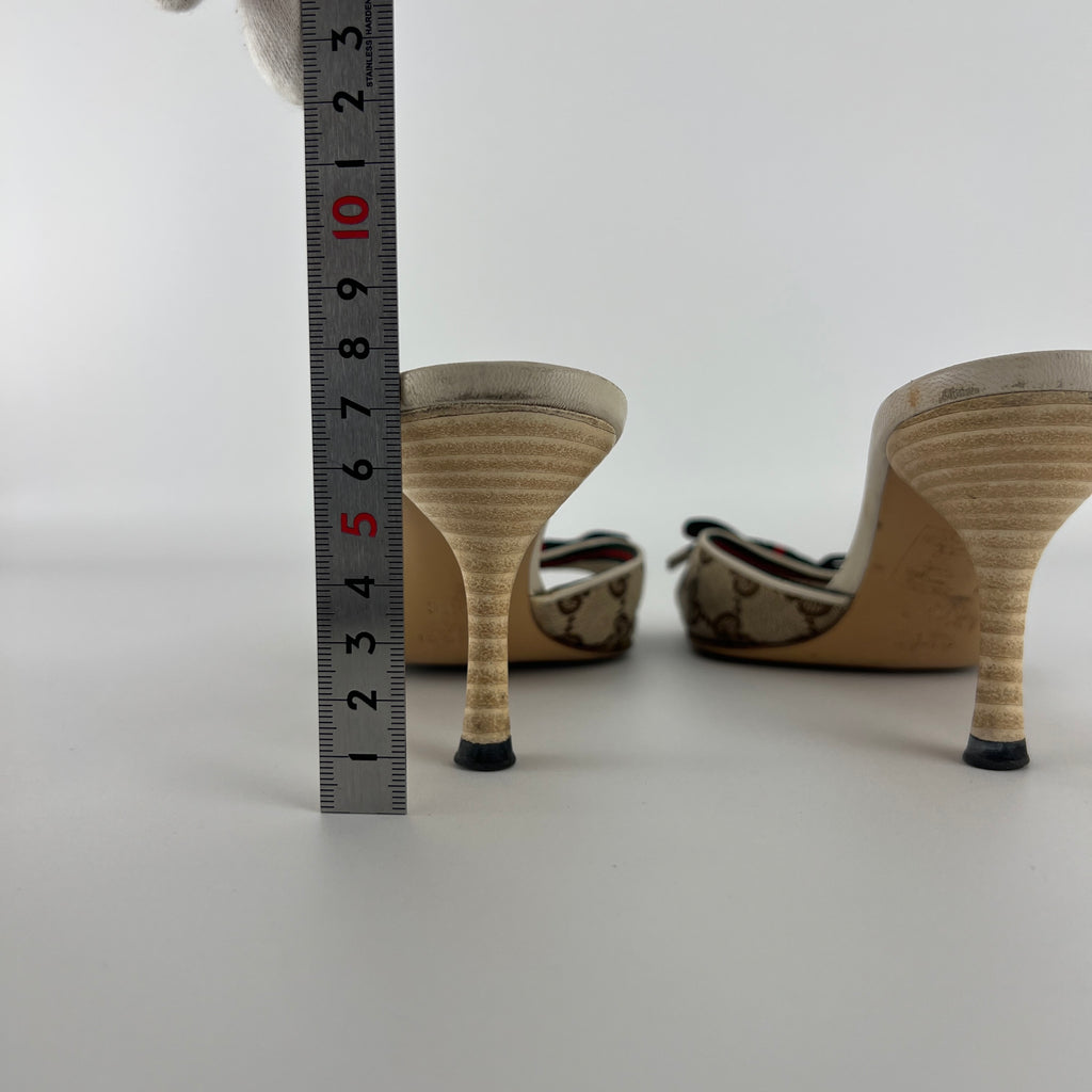 Gucci | Tom Ford Era GG Monogram Red Green Bow Mules (34.5)