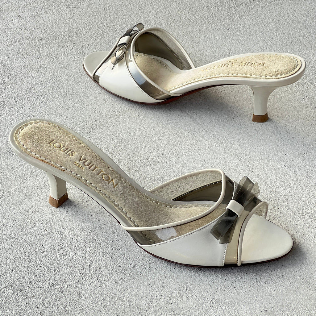 Louis Vuitton | White Leather Grey PVC Bow Slide Mules (37)