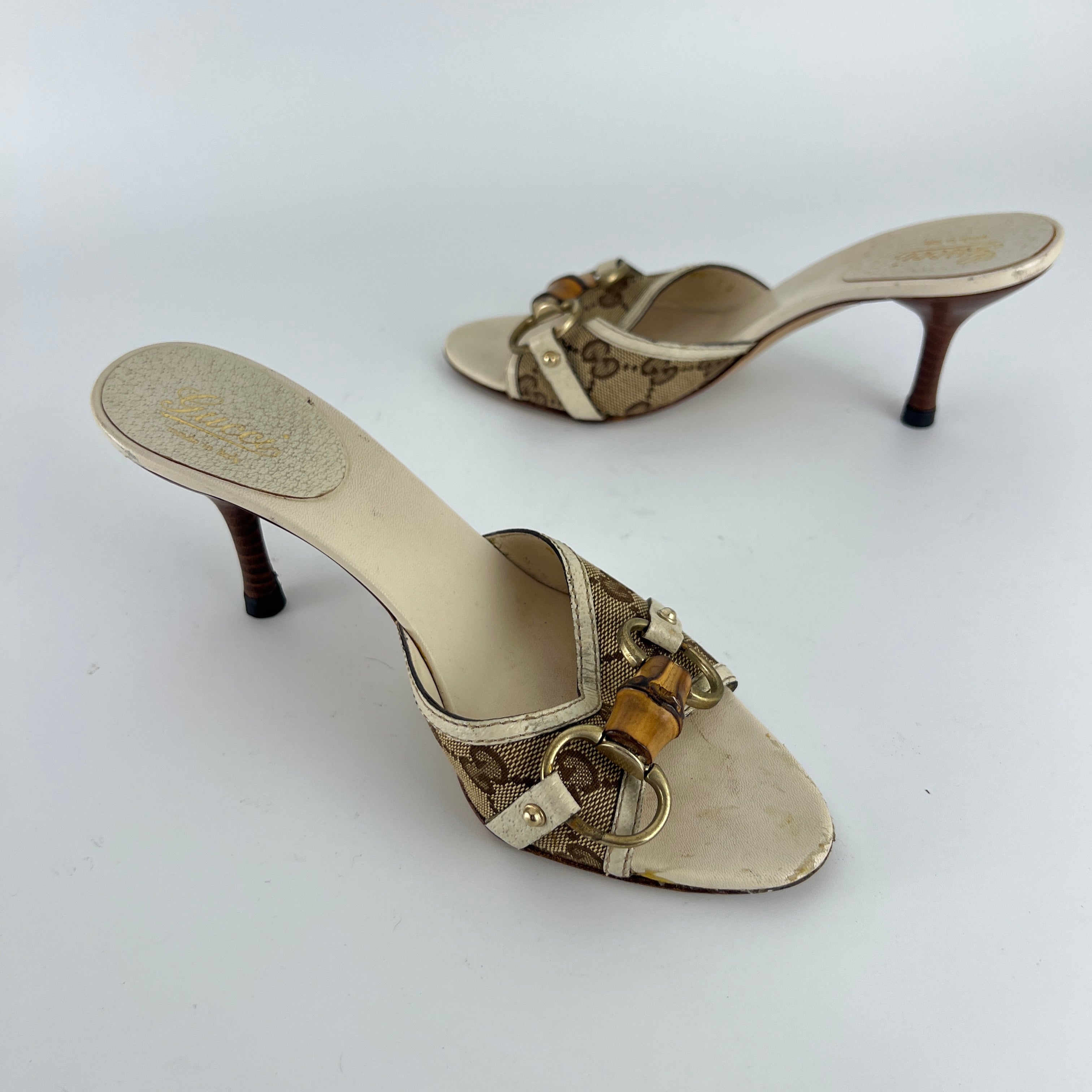 Gucci | Vintage Beige GG Monogram Bamboo Horse Bit Slide Sandal Mules (35.5)