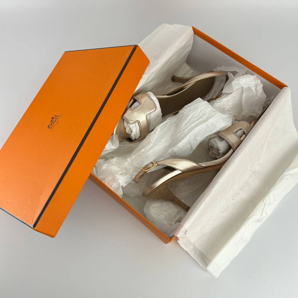 Hermes | Night 70 Metallic Gold H Logo Slingback Stiletto Heels (35)
