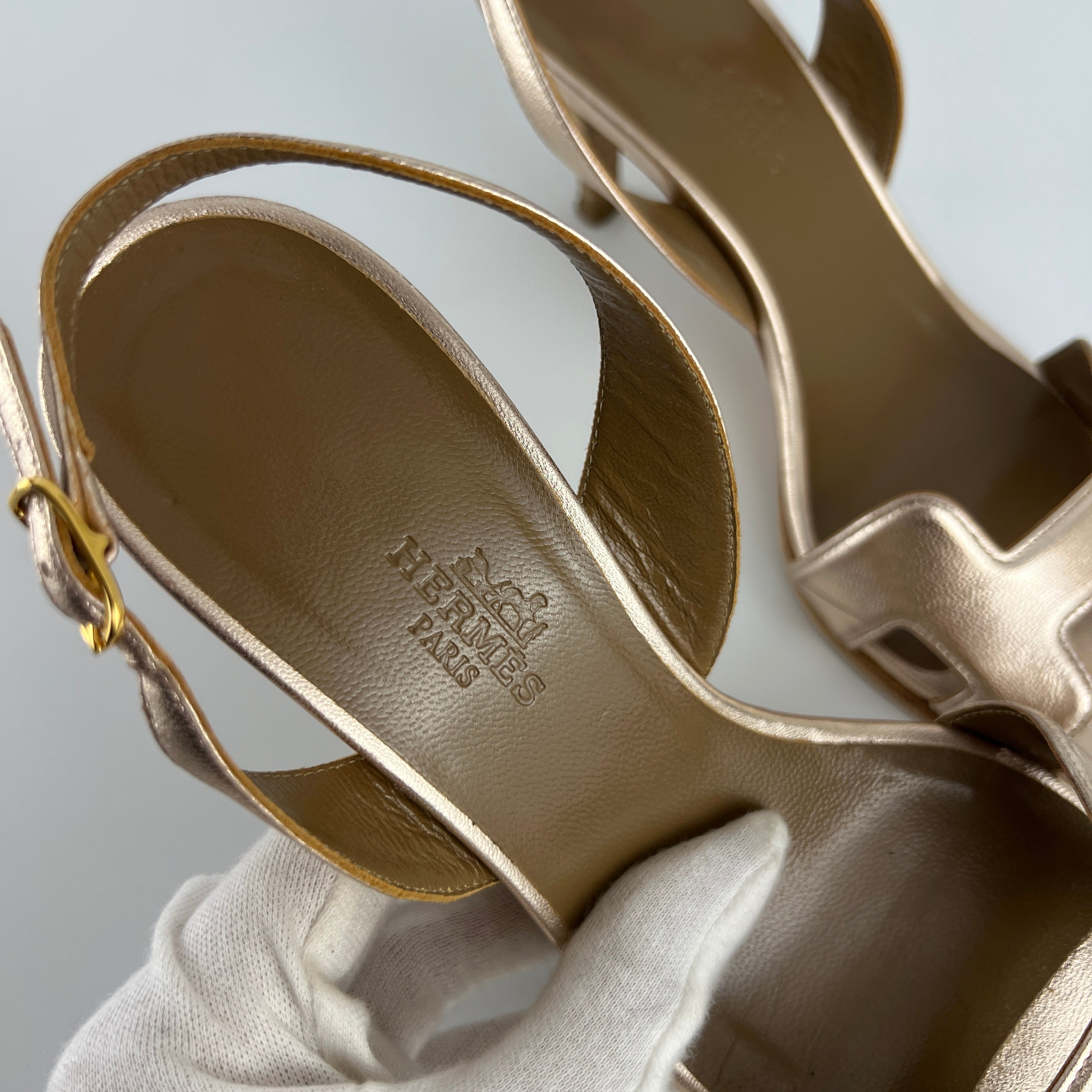 Hermes | Night 70 Metallic Gold H Logo Slingback Stiletto Heels (35)