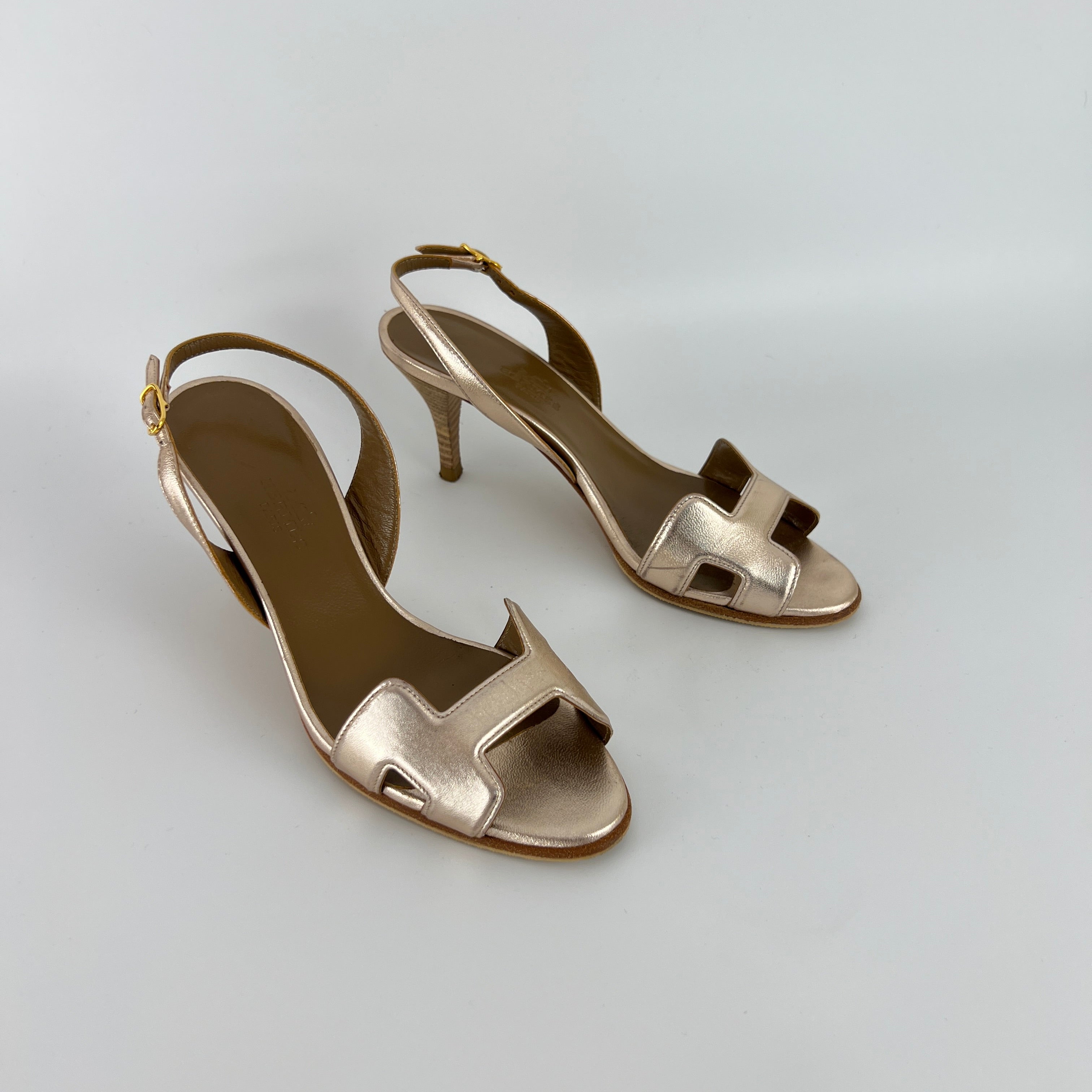 Hermes | Night 70 Metallic Gold H Logo Slingback Stiletto Heels (35)