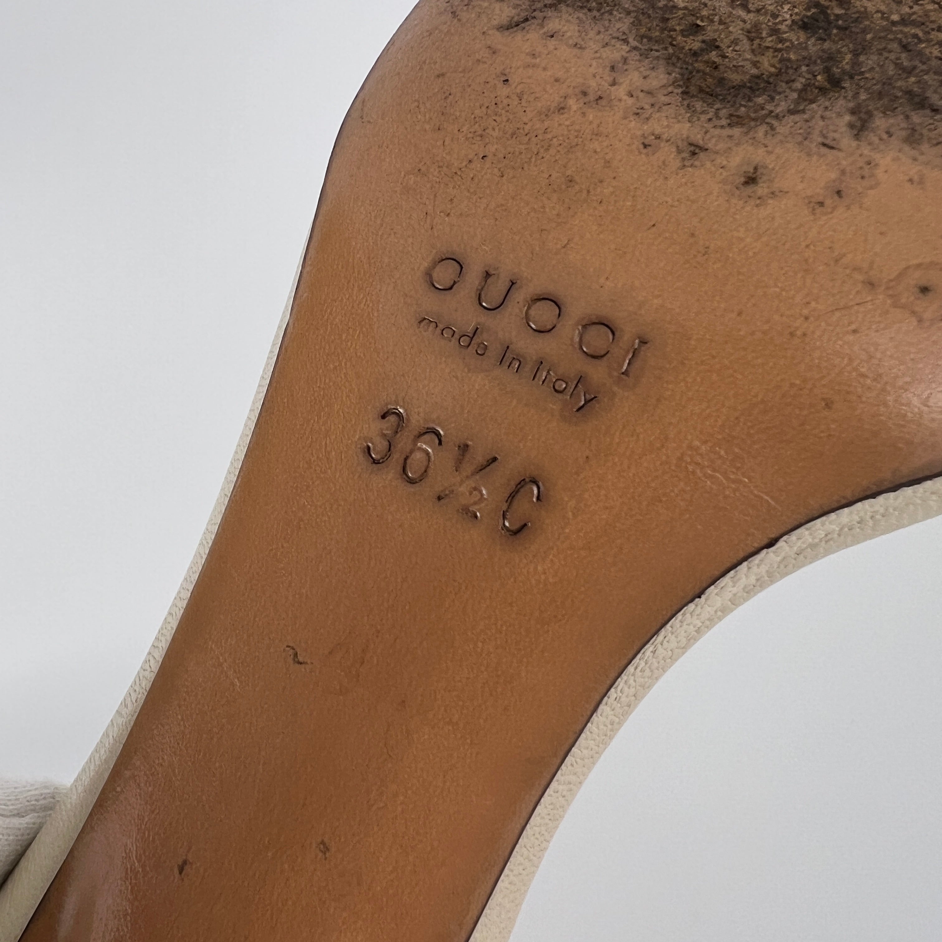 Gucci | Tom Ford Era Creme Leather Braided Strap Mule (36.5)
