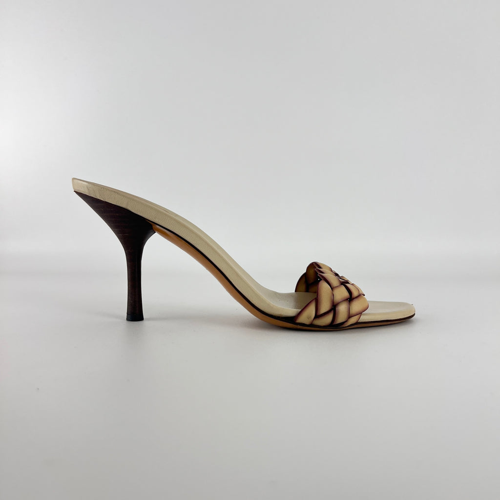 Gucci | Tom Ford Era Creme Leather Braided Strap Mule (36.5)