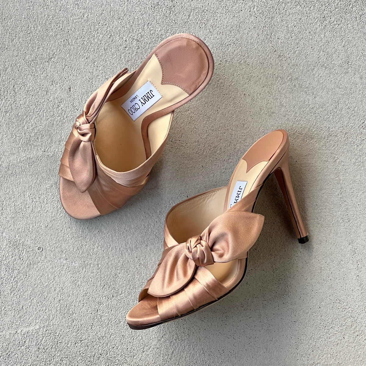 Jimmy Choo | Keely 100 Nude Dusty Rose Satin Twisted Knot Slide Mules (35)