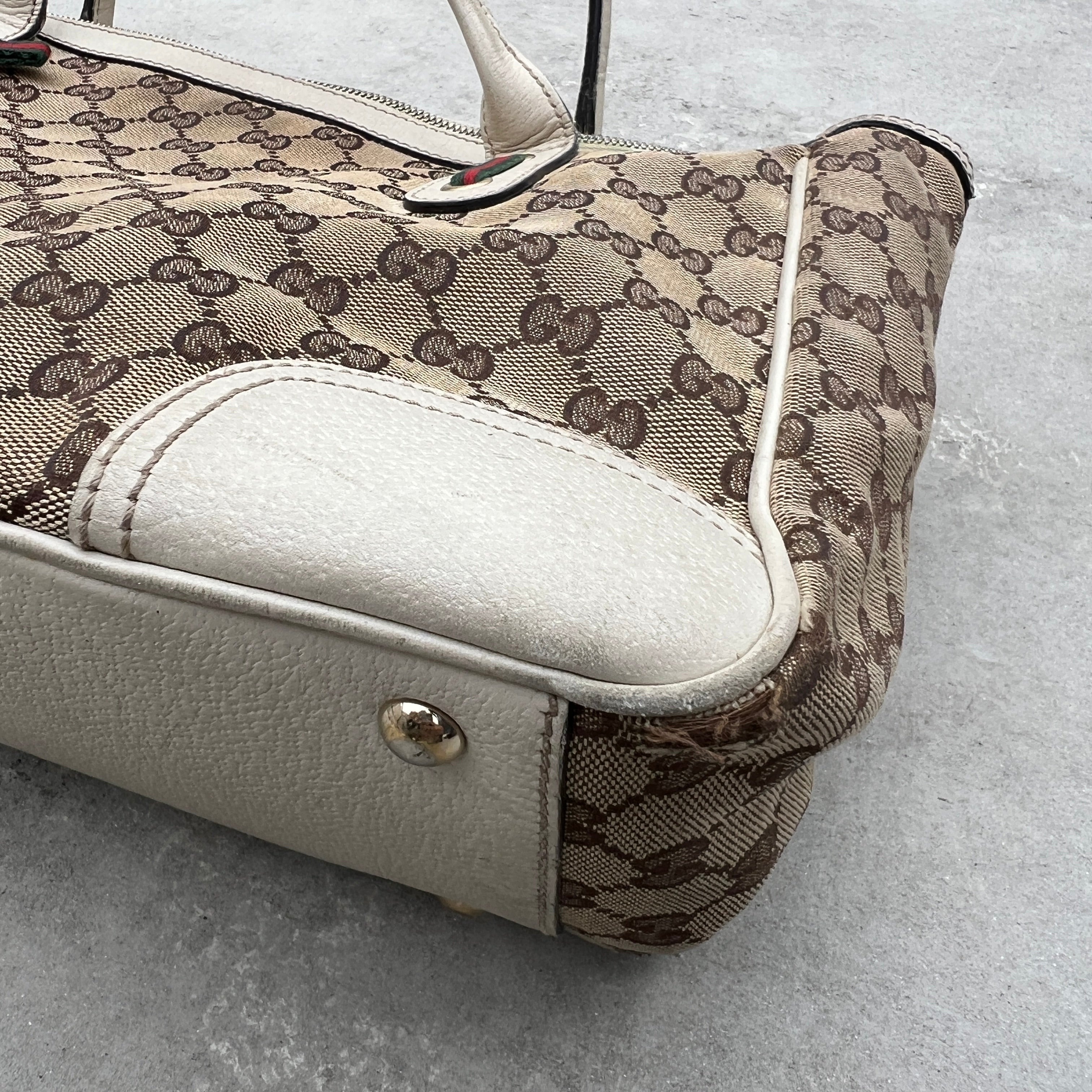 Gucci | Vintage GG Monogram Canvas Cream Leather Shoulder Bag Medium
