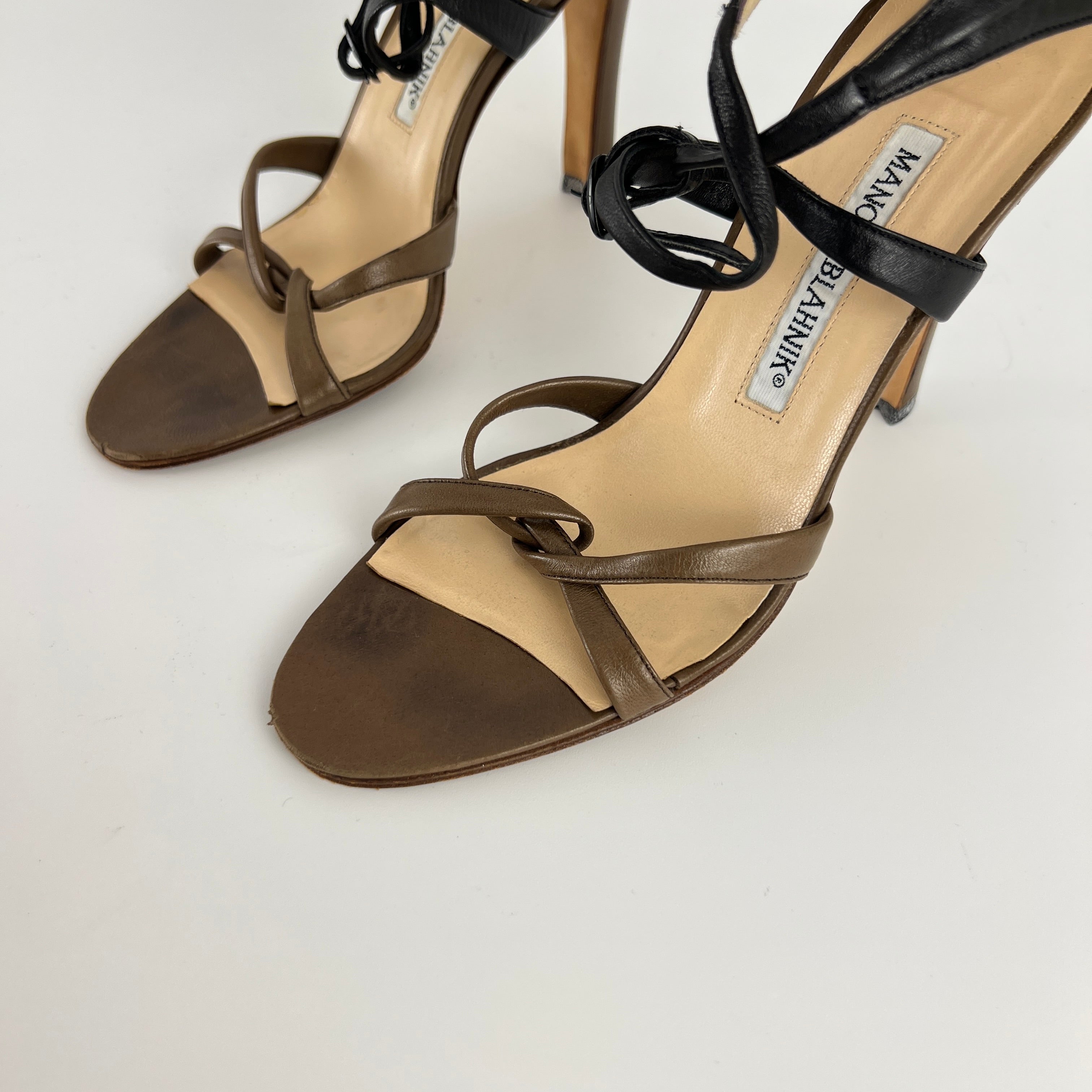 Manolo Blahnik | Black Brown Two Tone Ankle Strap Wrap Buckle Heels (36)